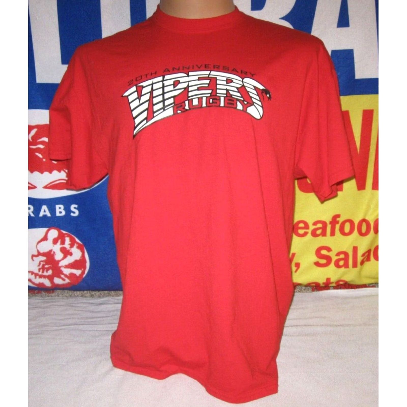 Gildan VIPERS Rugby 20th Anniversary T Shirt Men XL Red Graphic Print Sports Gildan Dryblend Cotton/Polyester Short Sleeve Shirt Size US XL / EU 56 / 4 - 2 Thumbnail