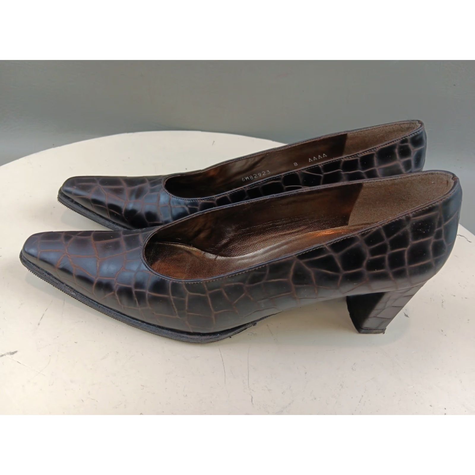 Stuart Weitzman VINTAGE Stuart Weitzman Pumps Shoes Size 8 Brown Croc Print Leather Dress Heels Size M / US 6-8 / IT 42-44 - 6 Thumbnail