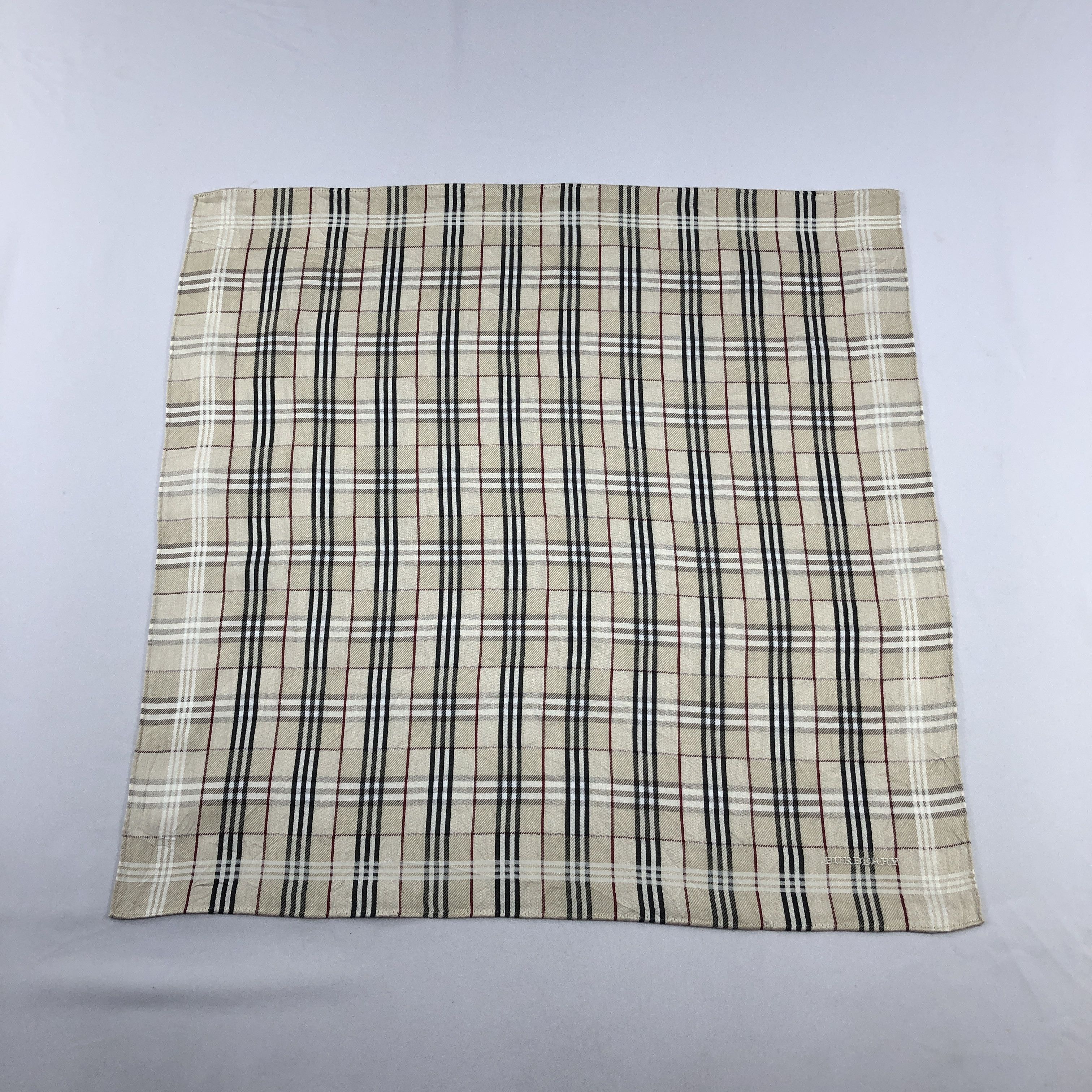 Burberry Burberry Nova Check Handkerchief Neckerchief Bandana H2984 Size ONE SIZE - 1 Thumbnail