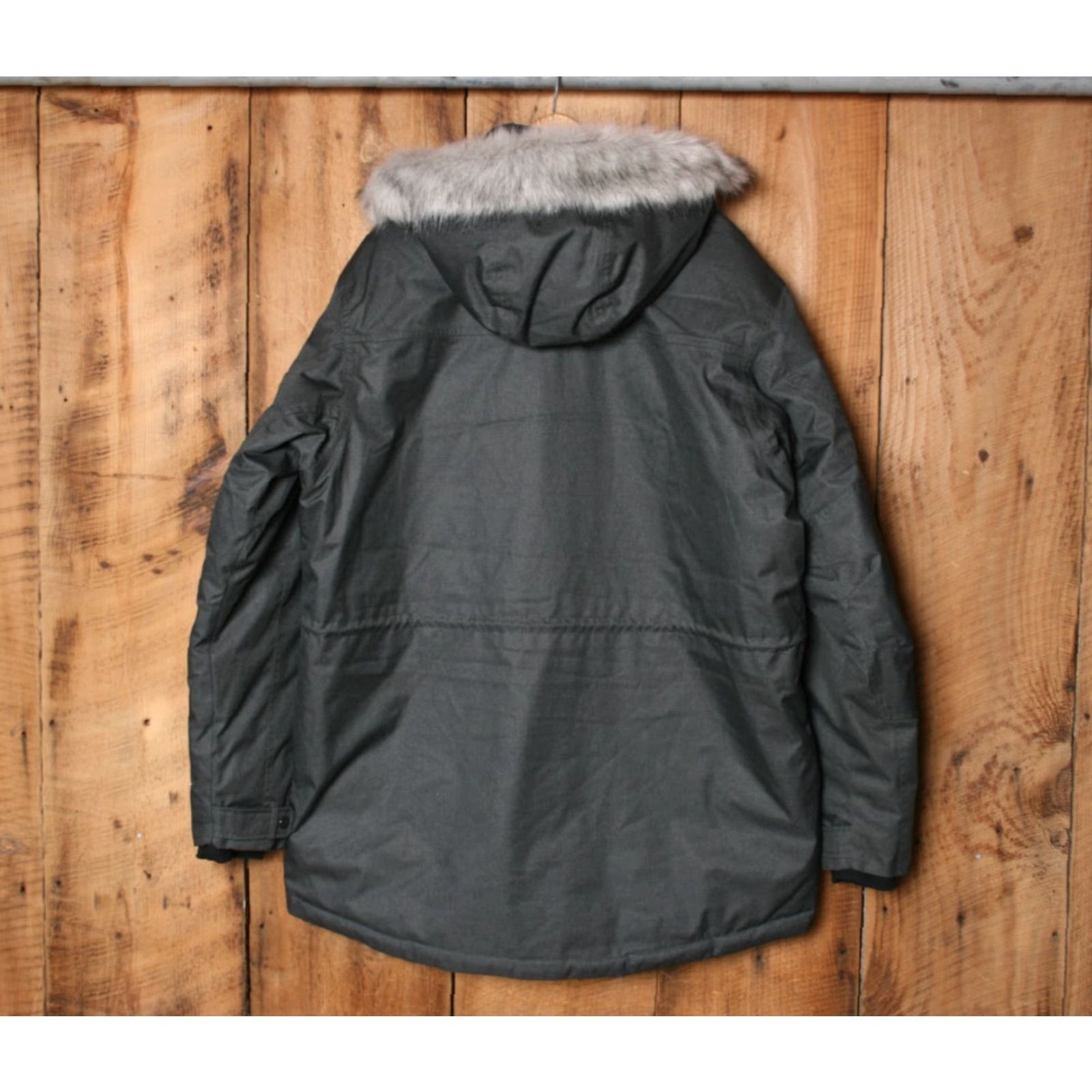 Vintage VINTAGE Columbia Omni-Heat Bonneville Gray Down Insulated Winter Jacket Parka XL Mens Columbia Parka XL Gray Down Winter Jacket Size US XL / EU 56 / 4 - 7 Thumbnail