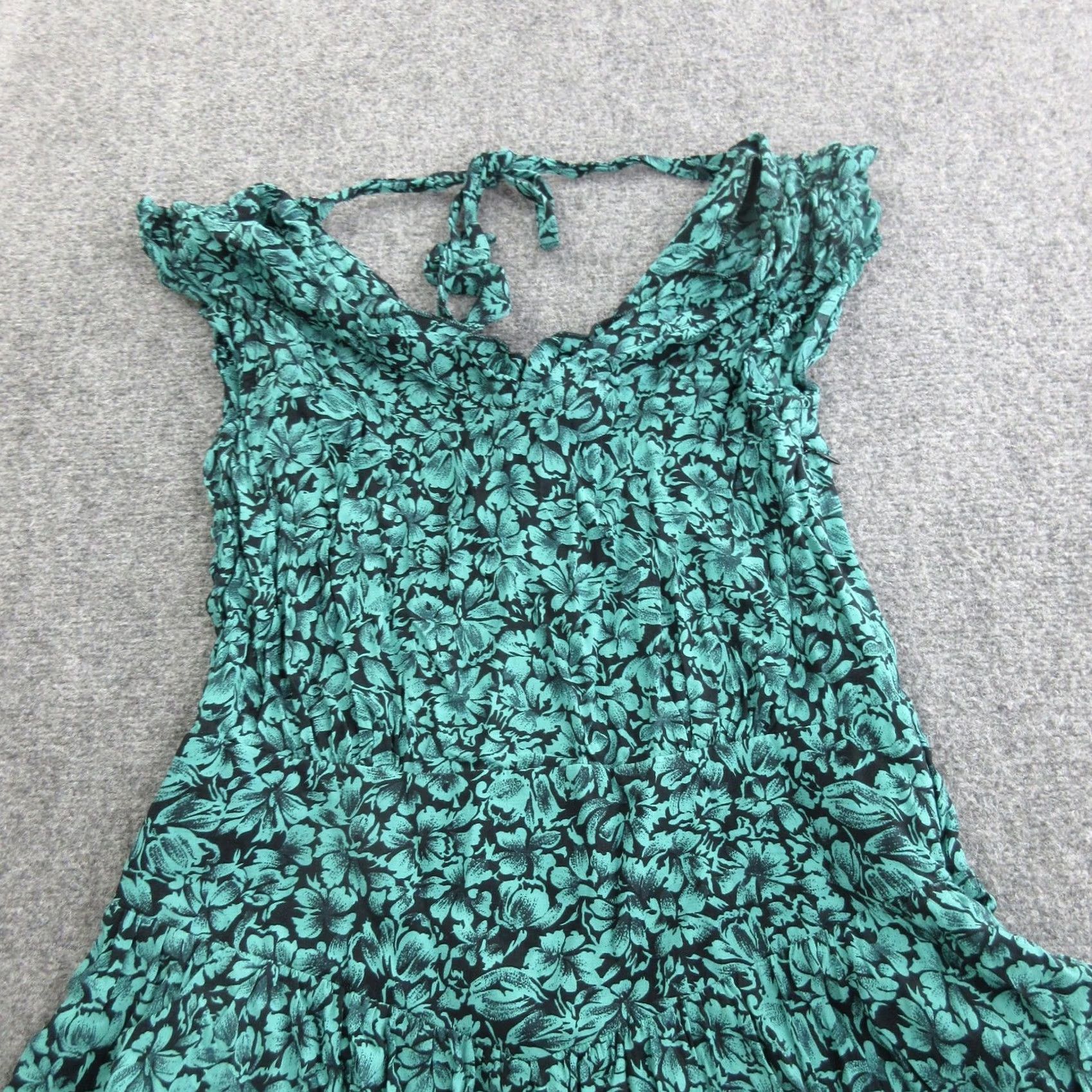 Vintage Kookai Dress Womens 40 Green Floral Smocked Fit Flare Short Ruffle Sundress Size 27" / US 4 / IT 40 - 2 Thumbnail