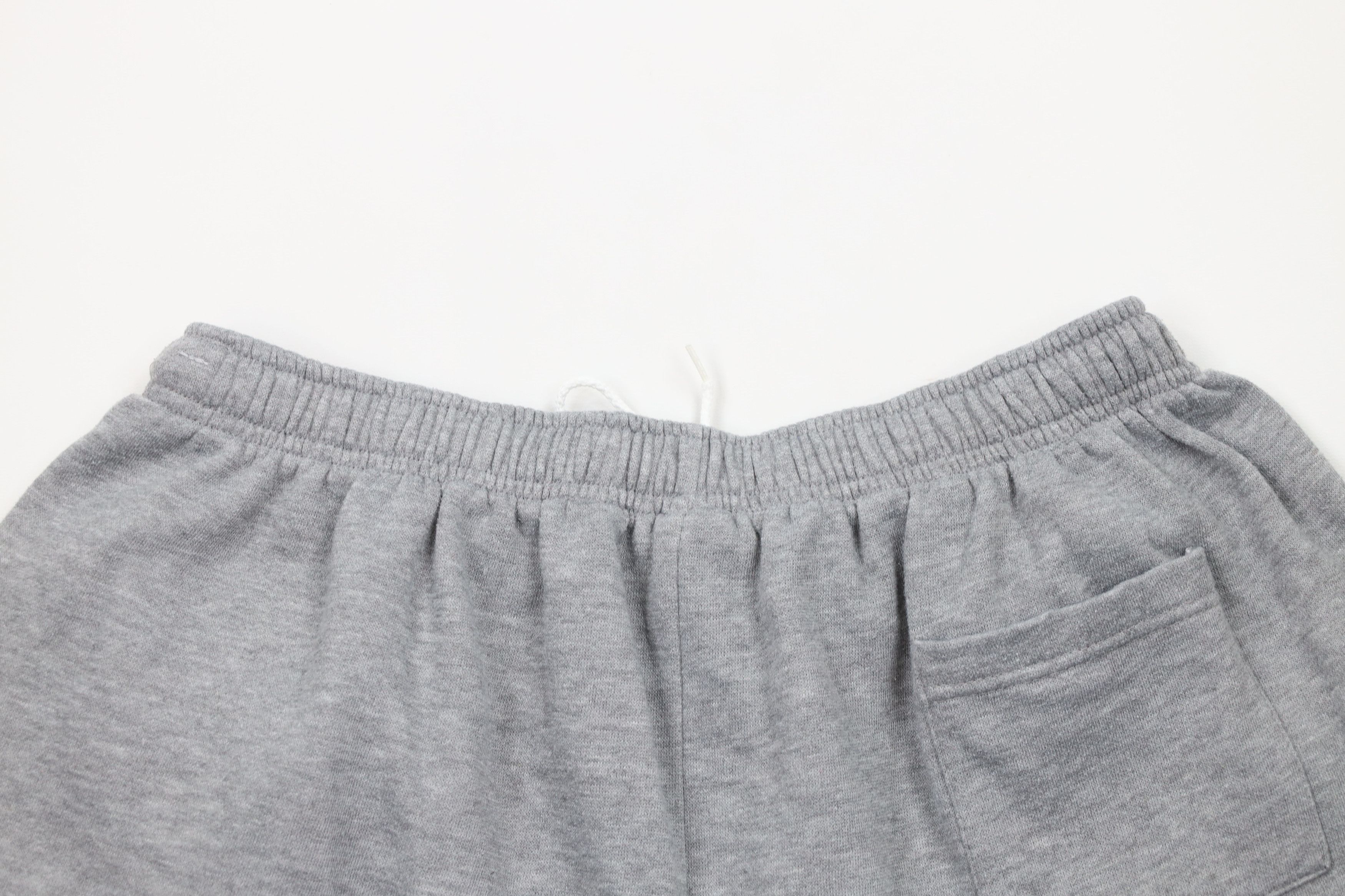 Vintage Vintage 90s Streetwear Above Knee Sweatpants Shorts Gray Size US 36 / EU 52 - 12 Thumbnail