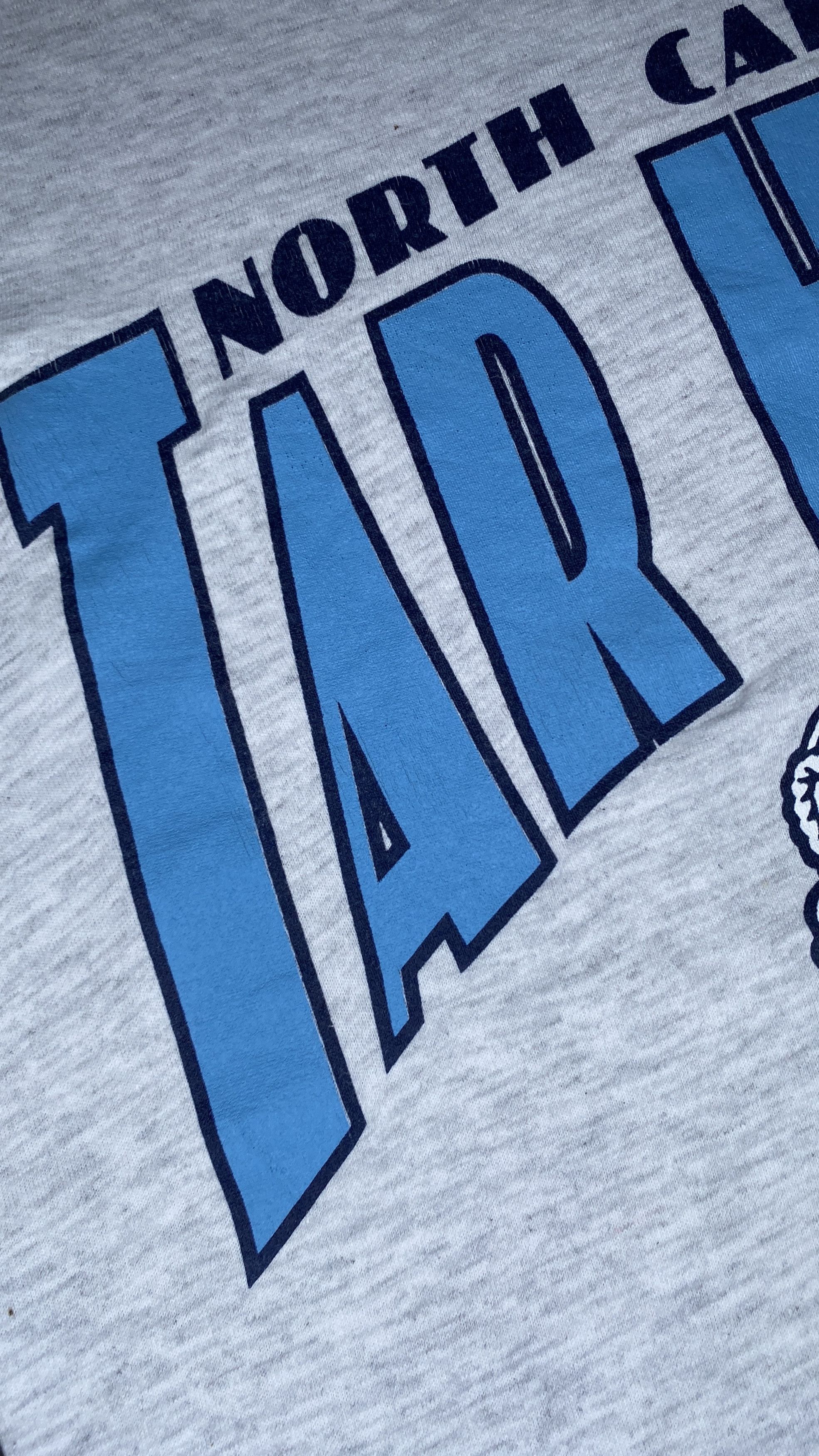 Vintage Vintage 90s North Carolina Tar Heels Nutmeg Mascot Tee Size US M / EU 48-50 / 2 - 4 Thumbnail