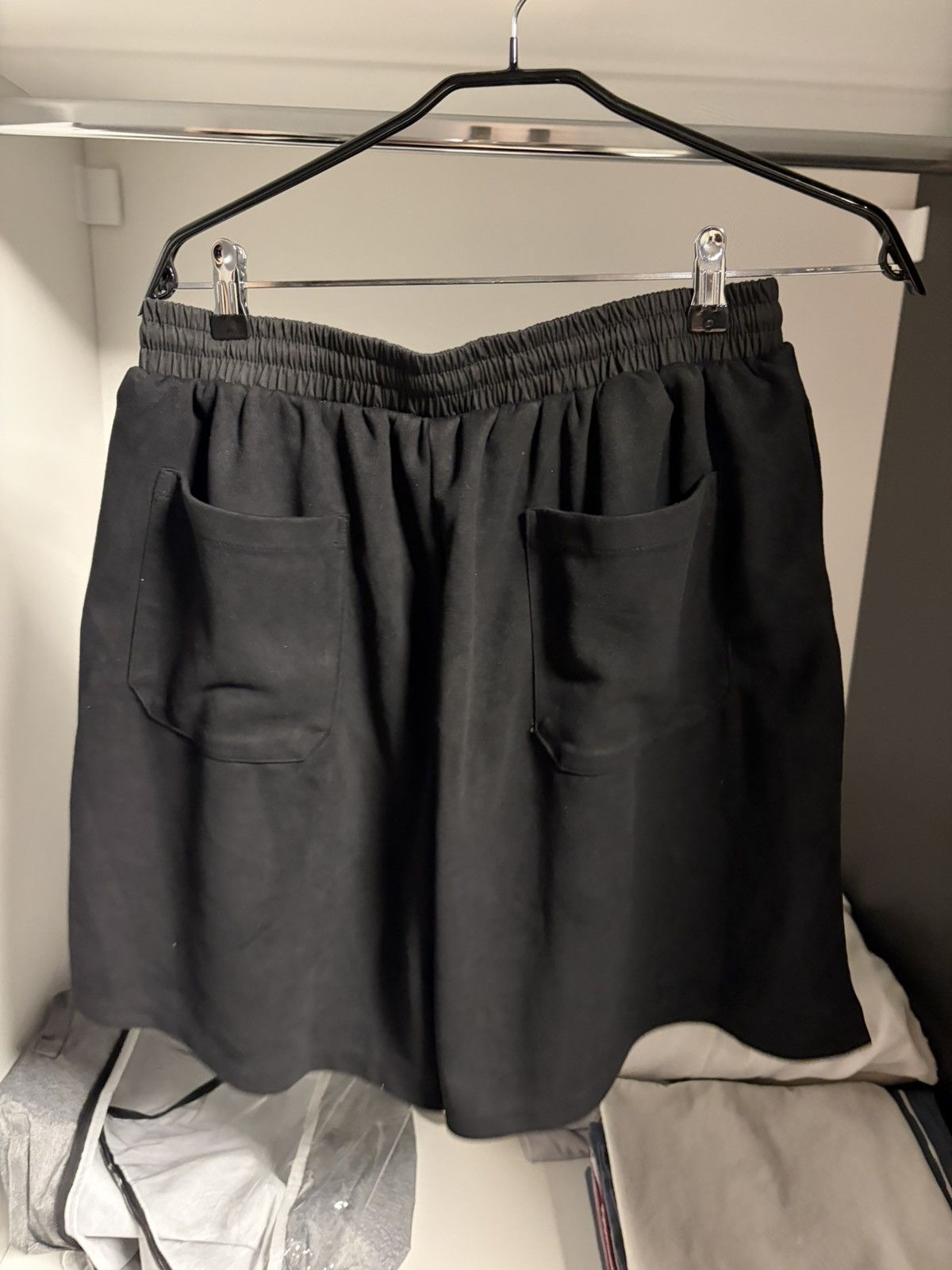 Boohoo BOOHOO MEN SHORTS Size US 34 / EU 50 - 2 Thumbnail