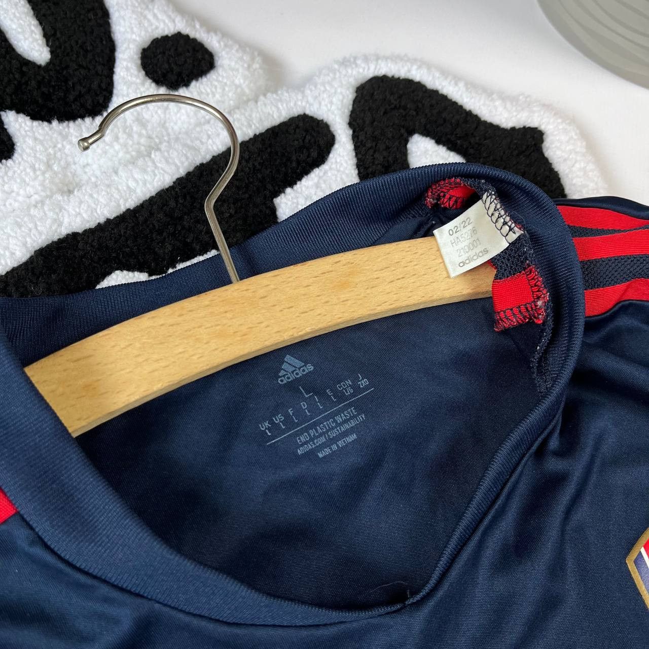 Other Adidas Arsenal Football Soccer Jersey Shirt 2022/2023 Size US L / EU 52-54 / 3 - 6 Thumbnail