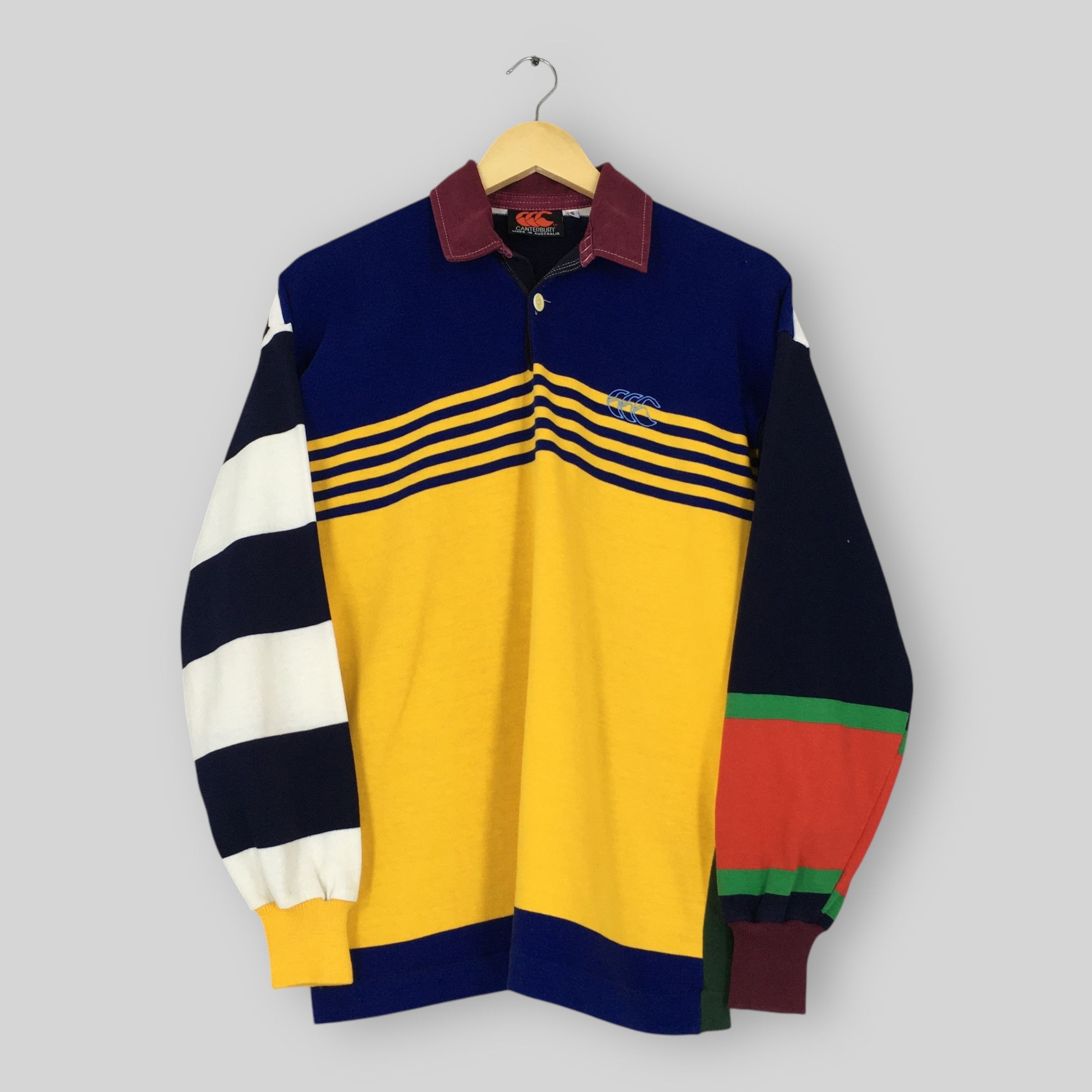 Canterbury of New Zealand Vintage 90s Canterbury Australia Uglies Rugby Shirt Small Size US S / EU 44-46 / 1 - 1 Thumbnail
