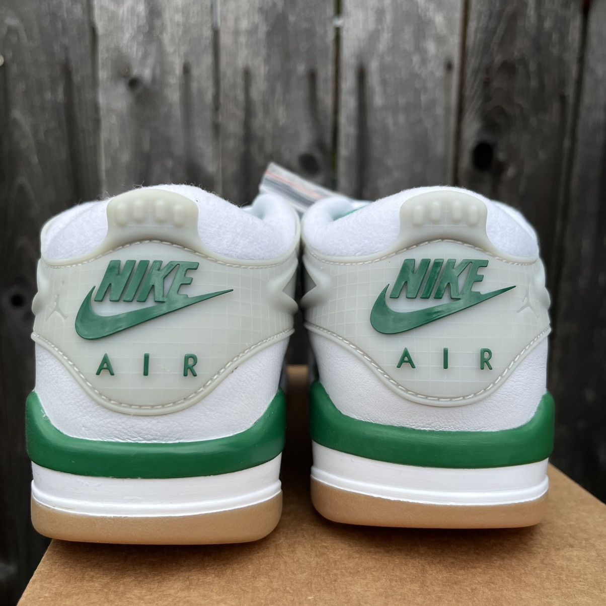 Nike Nike air jordan 4 RM pine green size 5y Size US 5 / EU 37 - 4 Thumbnail