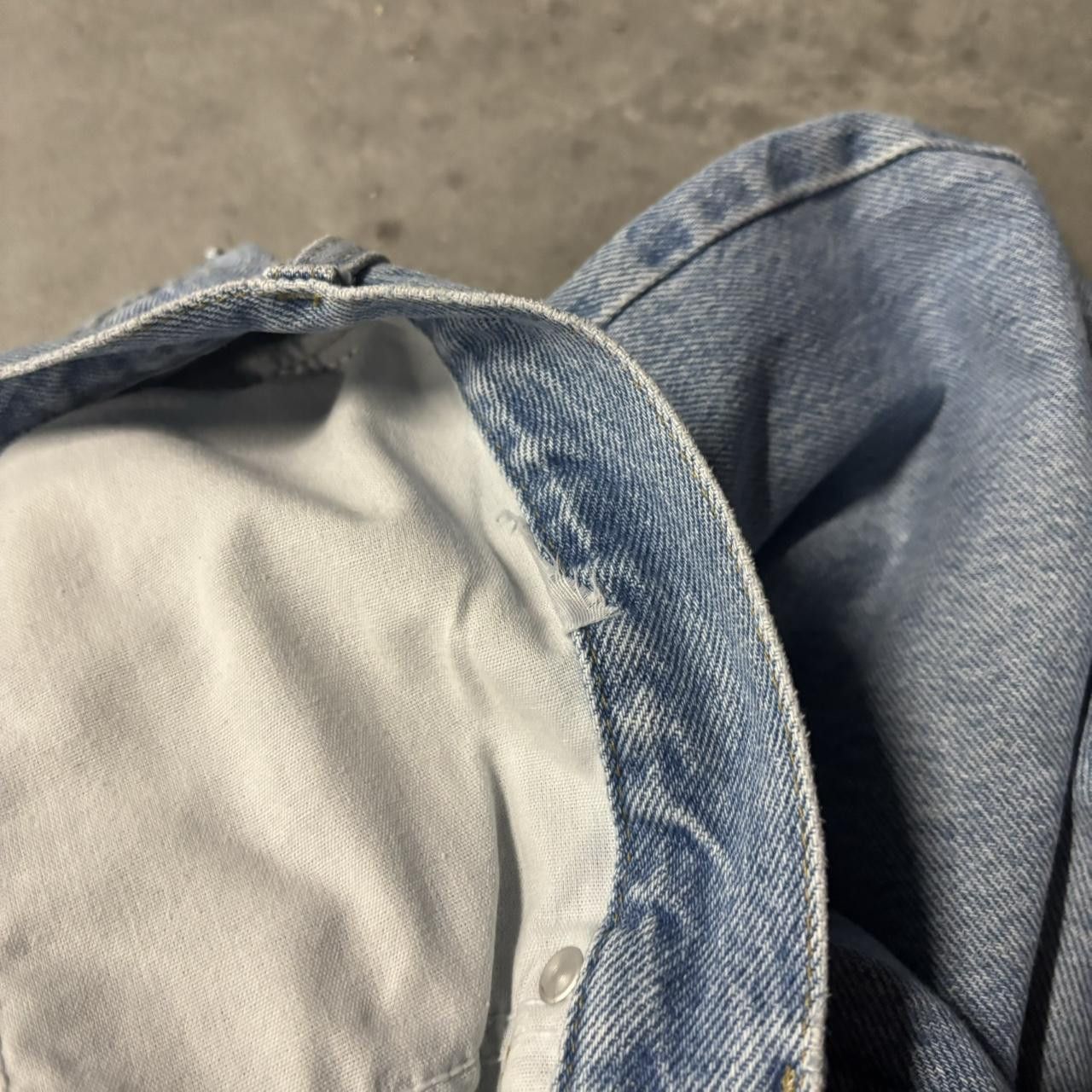 Japanese Brand × Vintage Crazy Vintage Y2K/2000s Light Wash Essential Denim Jeans! Size US 36 / EU 52 - 8 Thumbnail