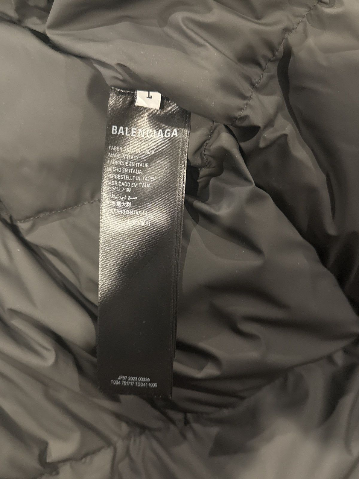 Balenciaga Balenciaga puffy jacket size 1 Size US S / EU 44-46 / 1 - 4 Thumbnail