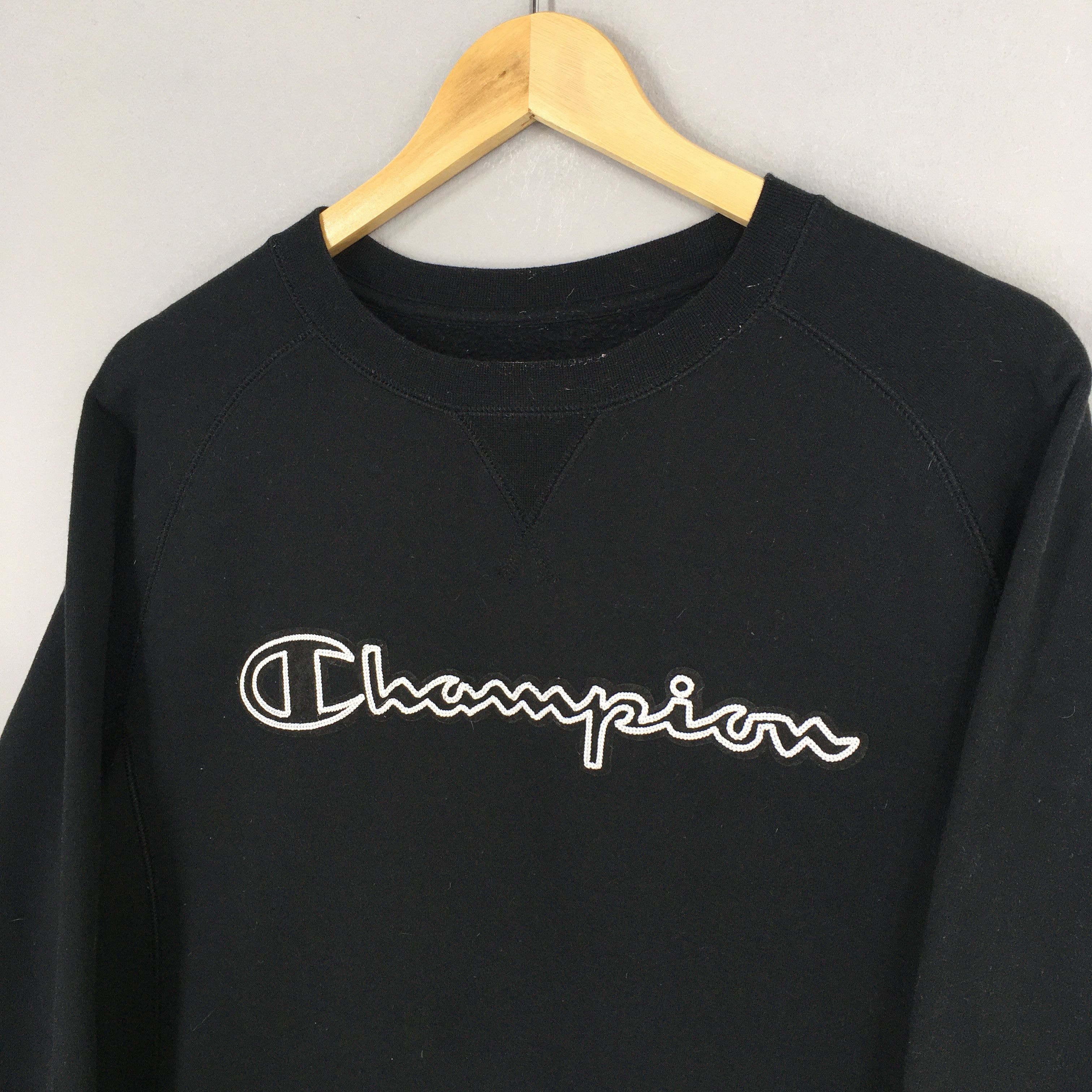 Champion × Vintage Vintage Champion Authentic Apparel Black Jumper S Size US S / EU 44-46 / 1 - 3 Thumbnail