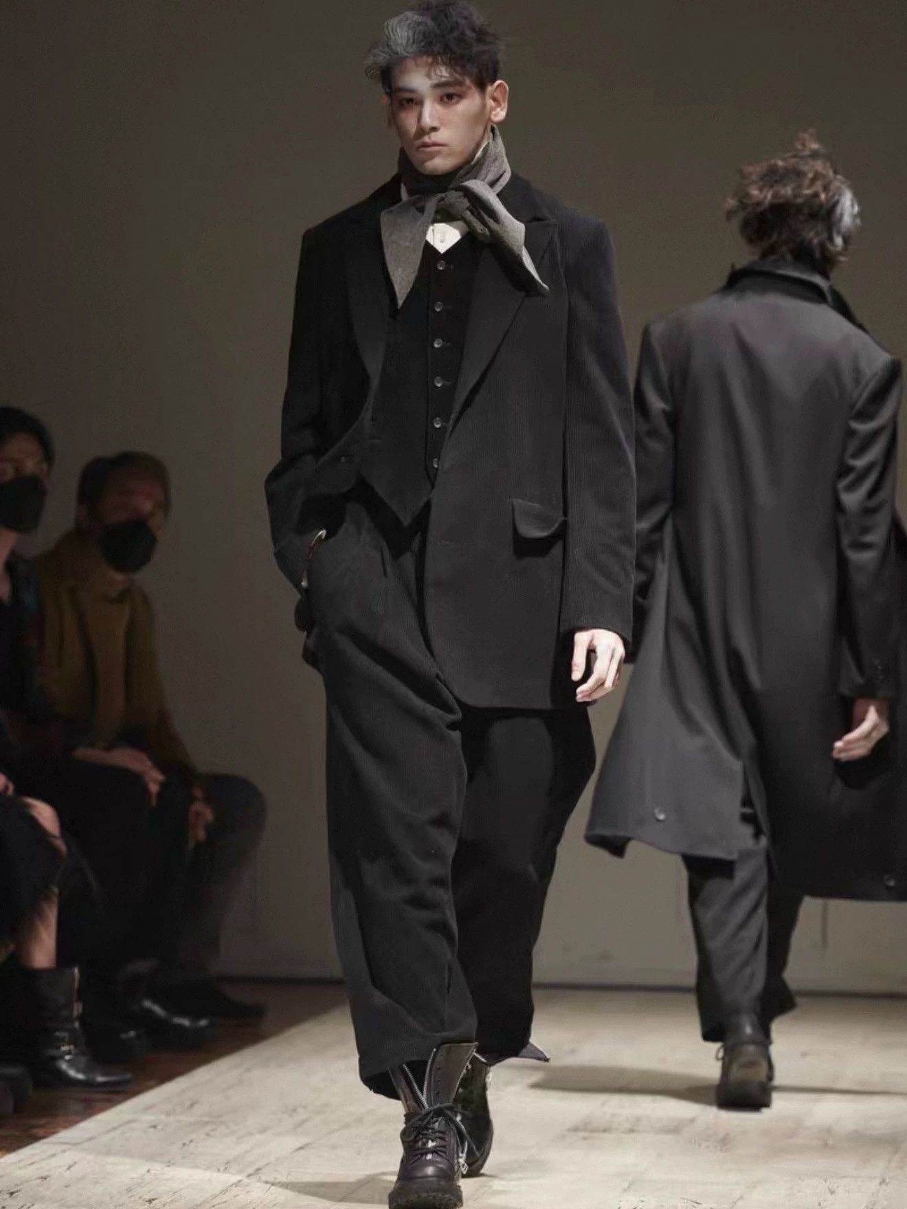 Yohji Yamamoto Yohji Yamamoto 22aw Vintage Wool Corduroy Blazer Men's Size US L / EU 52-54 / 3 - 1 Thumbnail