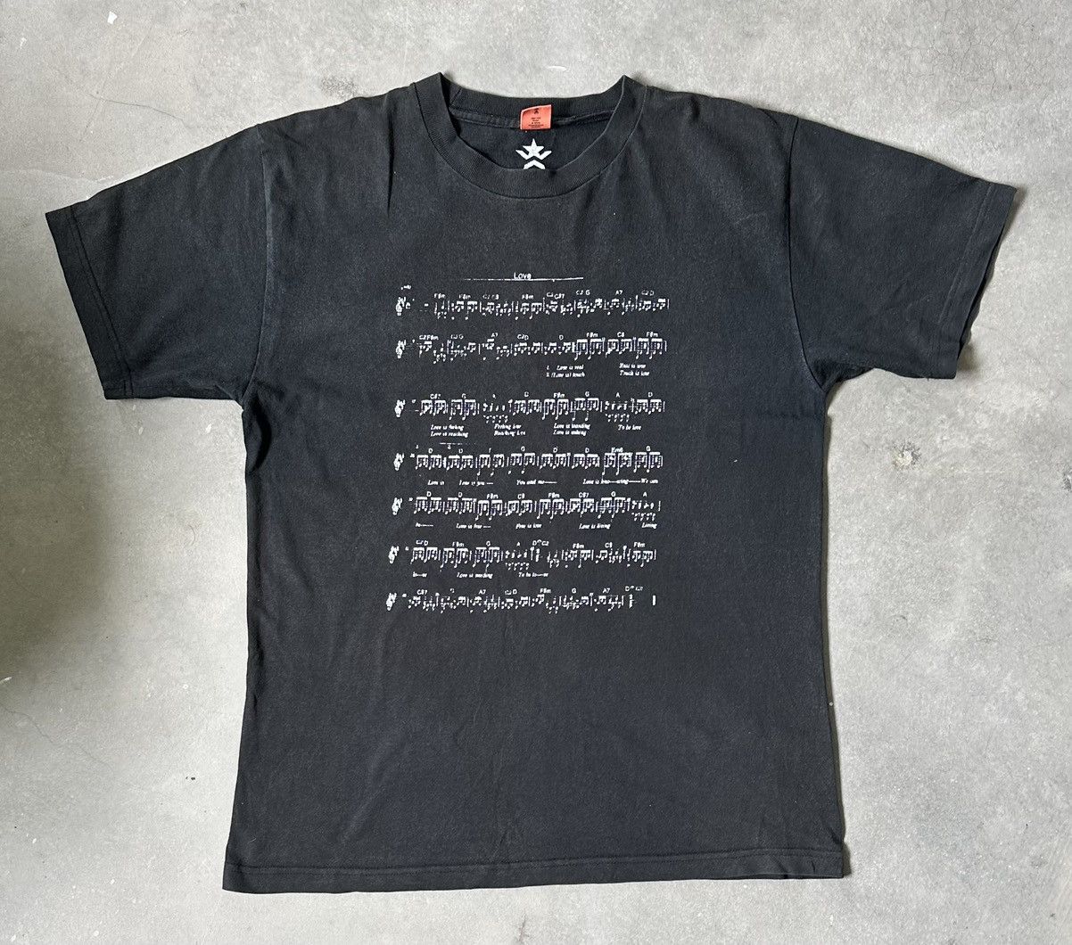 Japanese Brand VINTAGE CONFIDENTIAL WEAR MOZART TEE Size US M / EU 48-50 / 2 - 1 Thumbnail