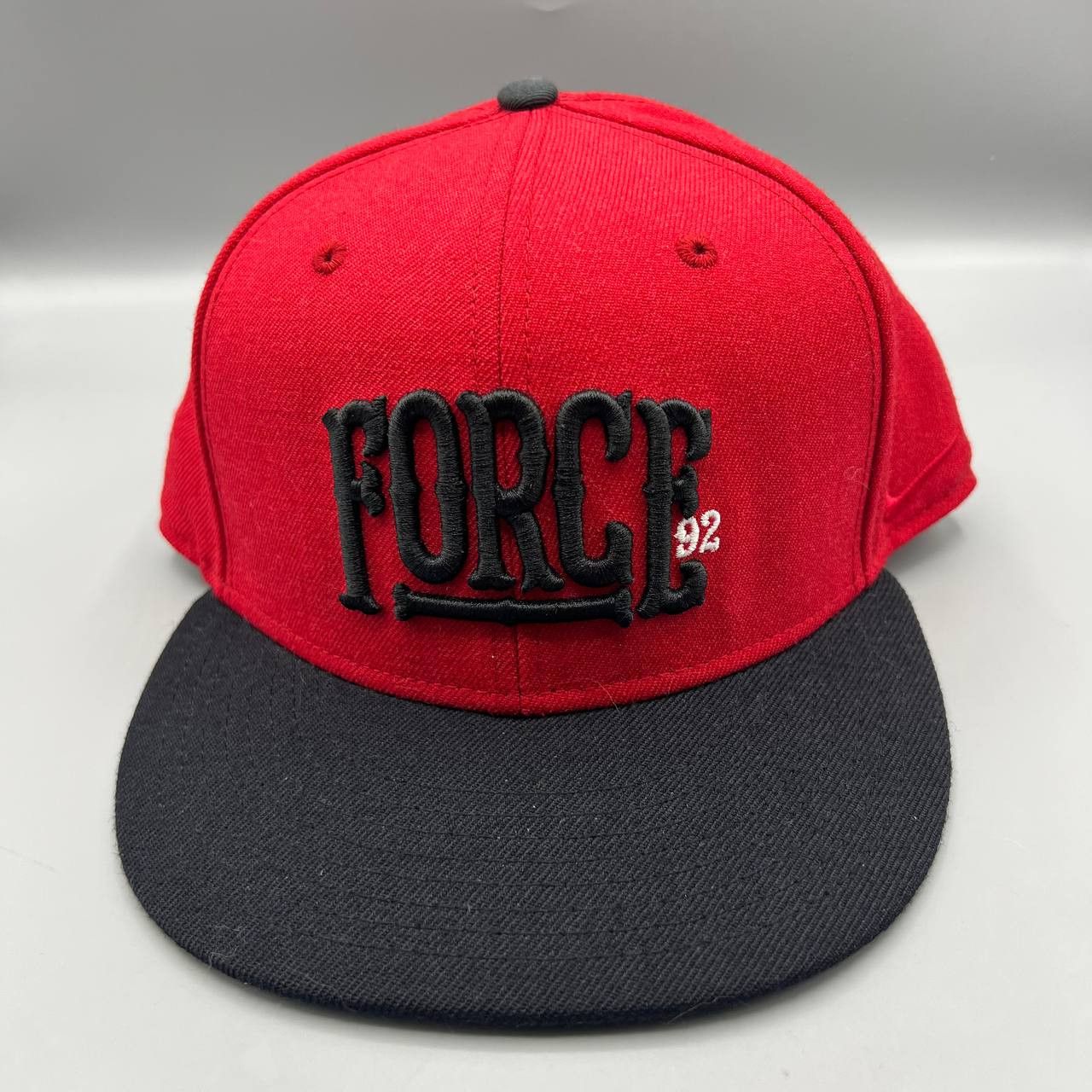 Nike Nike Infamous Force Hat Men Embroidered Snap Back Cap Size ONE SIZE - 1 Thumbnail