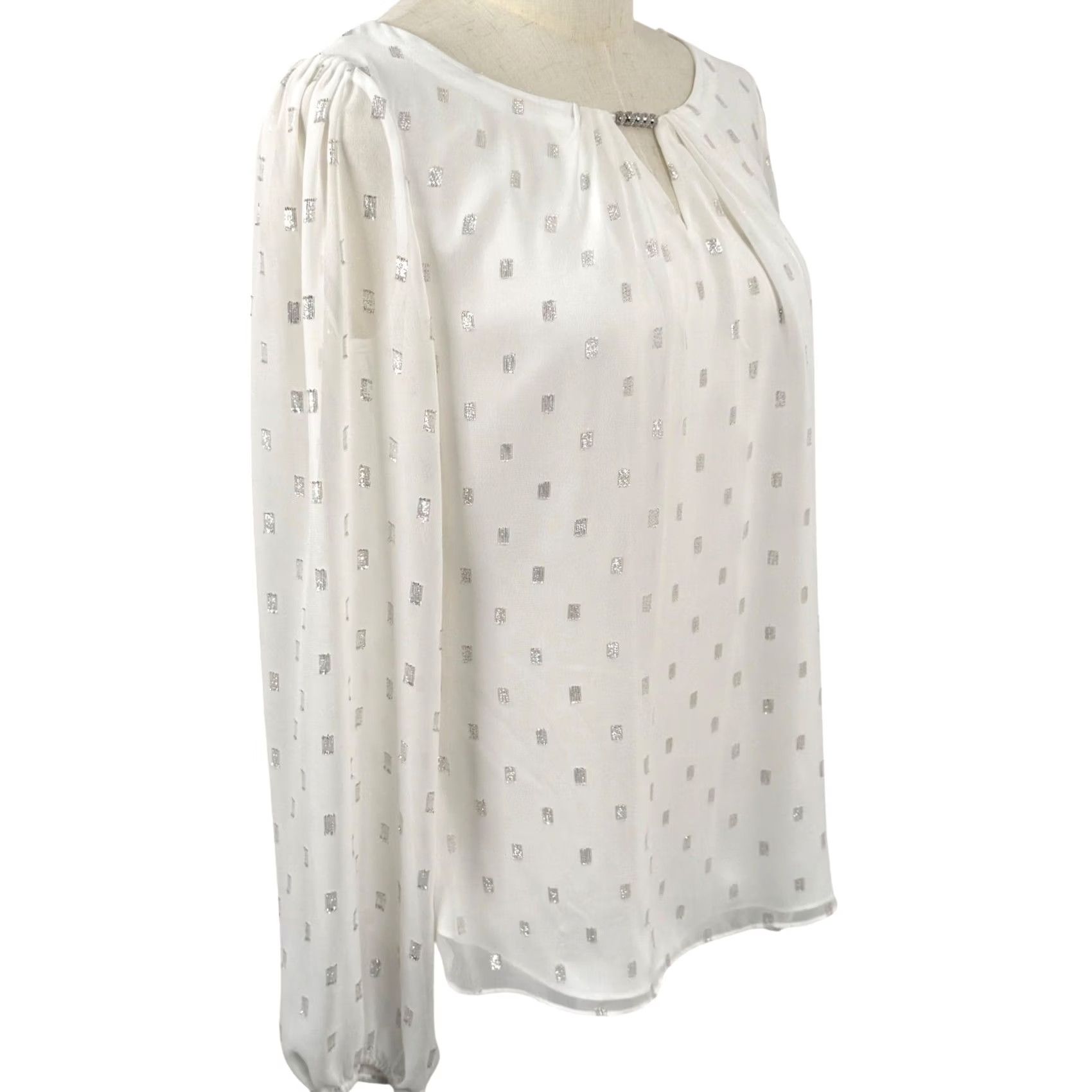 White House Black Market EUC WHBM Blouse White Silver Metallic Foil Rhinestone Shimmer Party Geometric Split V-Neck Long Sleeve Adult Womens Size S / US 4 / IT 40 - 4 Thumbnail