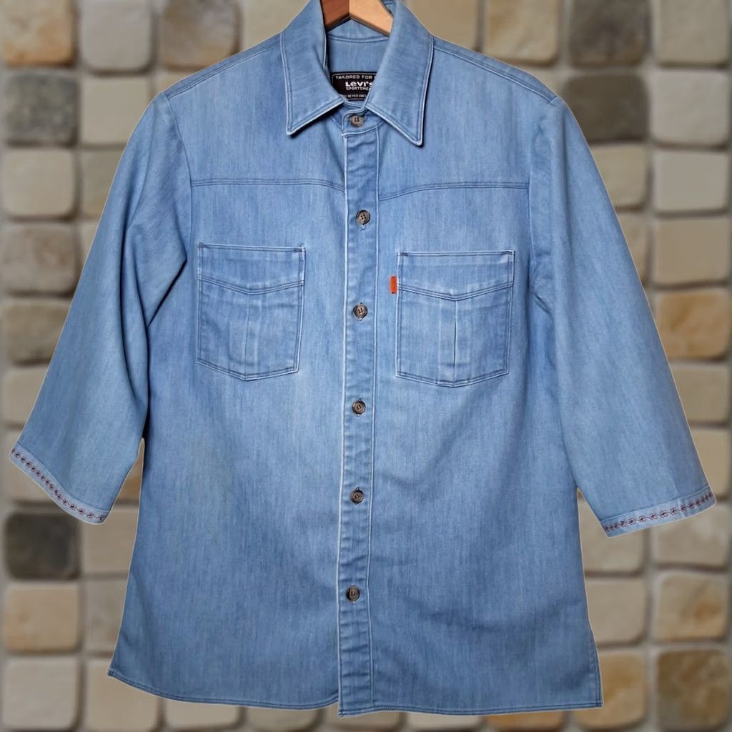 Levi's VINTAGE Levi's Shirt Women Blue Jean Denim Orange Tab Embroidered Size M / US 6-8 / IT 42-44 - 1 Thumbnail
