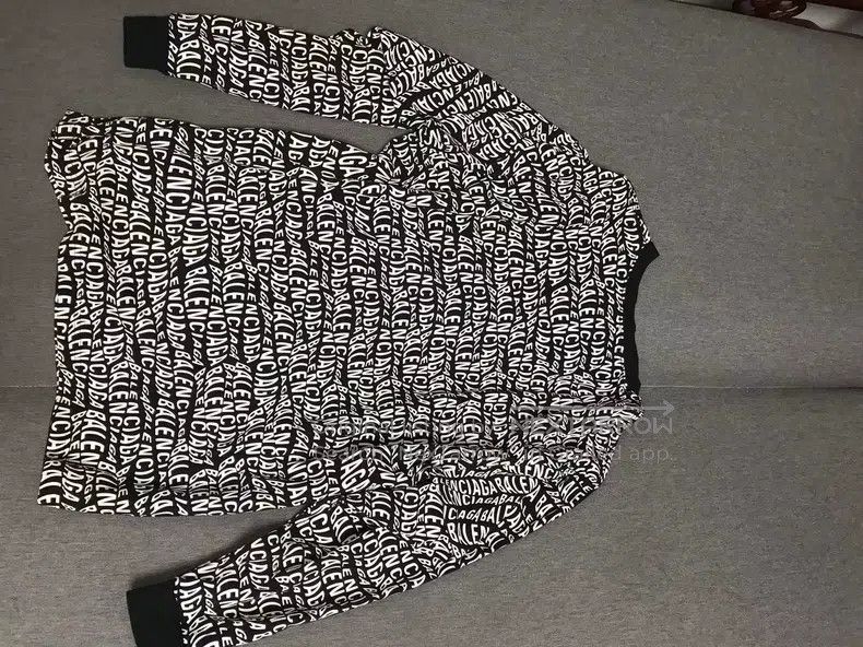 Balenciaga Balenciaga Full Print Long Sleeve Hoodie XS Size US XS / EU 42 / 0 - 2 Thumbnail