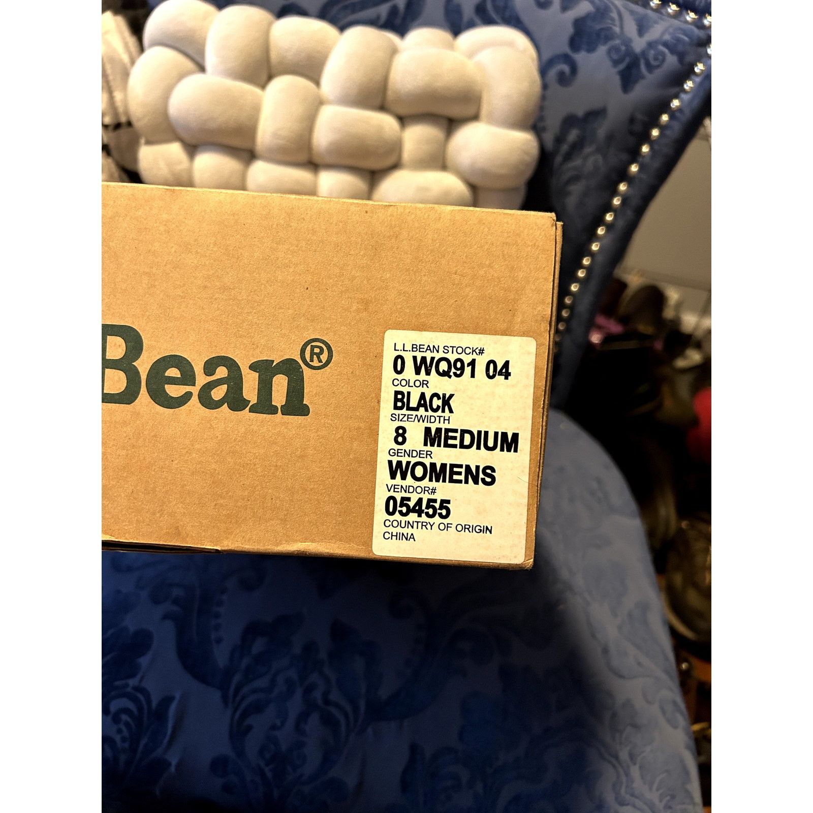 L.L. Bean L.L. Bean High Suede Primaloft Front Zip Boots size 8 NWT Size US 8 / IT 38 - 7 Thumbnail