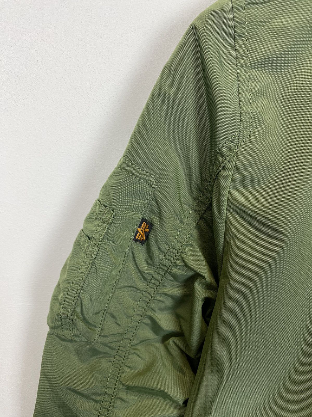 Alpha Industries Vintage Alpha Industries Long Bomber Jacket MA 1 90’s Size XS / US 0-2 / IT 36-38 - 13 Thumbnail