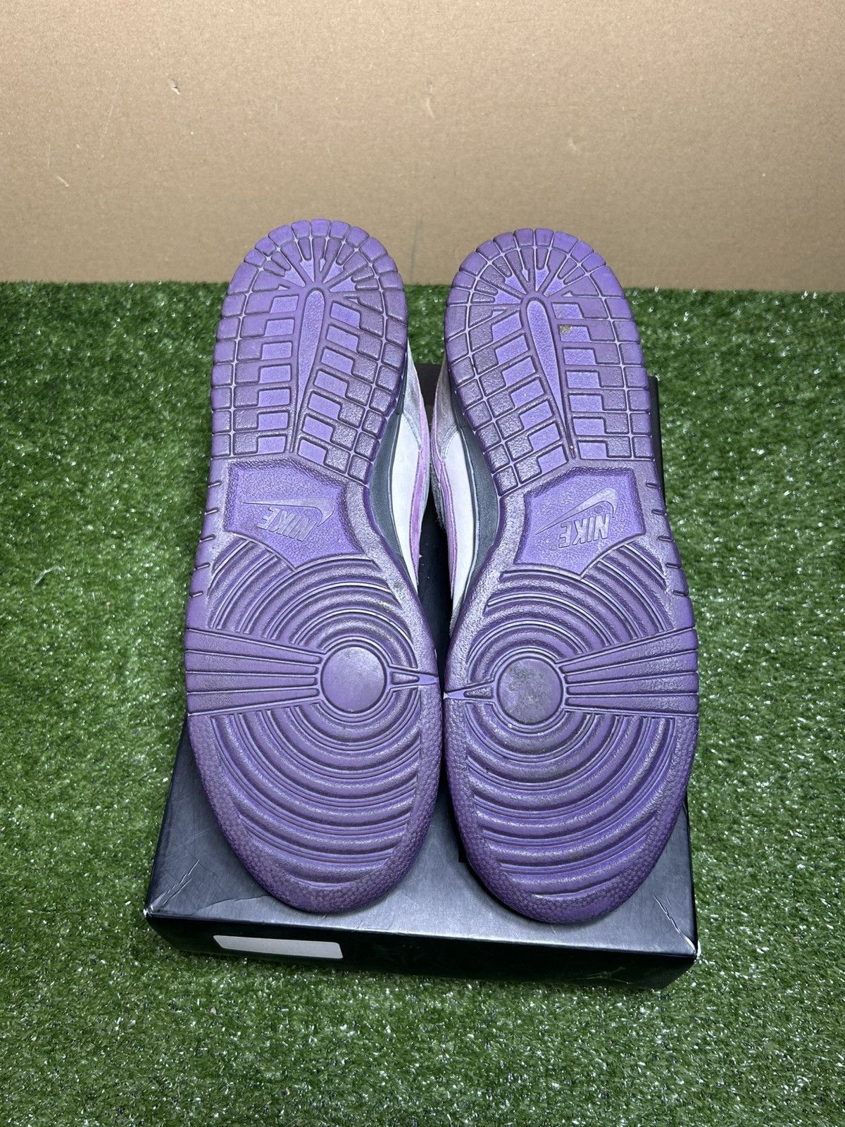 Nike SB Nike SB Purple Pigeon Size US 11 / EU 44 - 9 Thumbnail