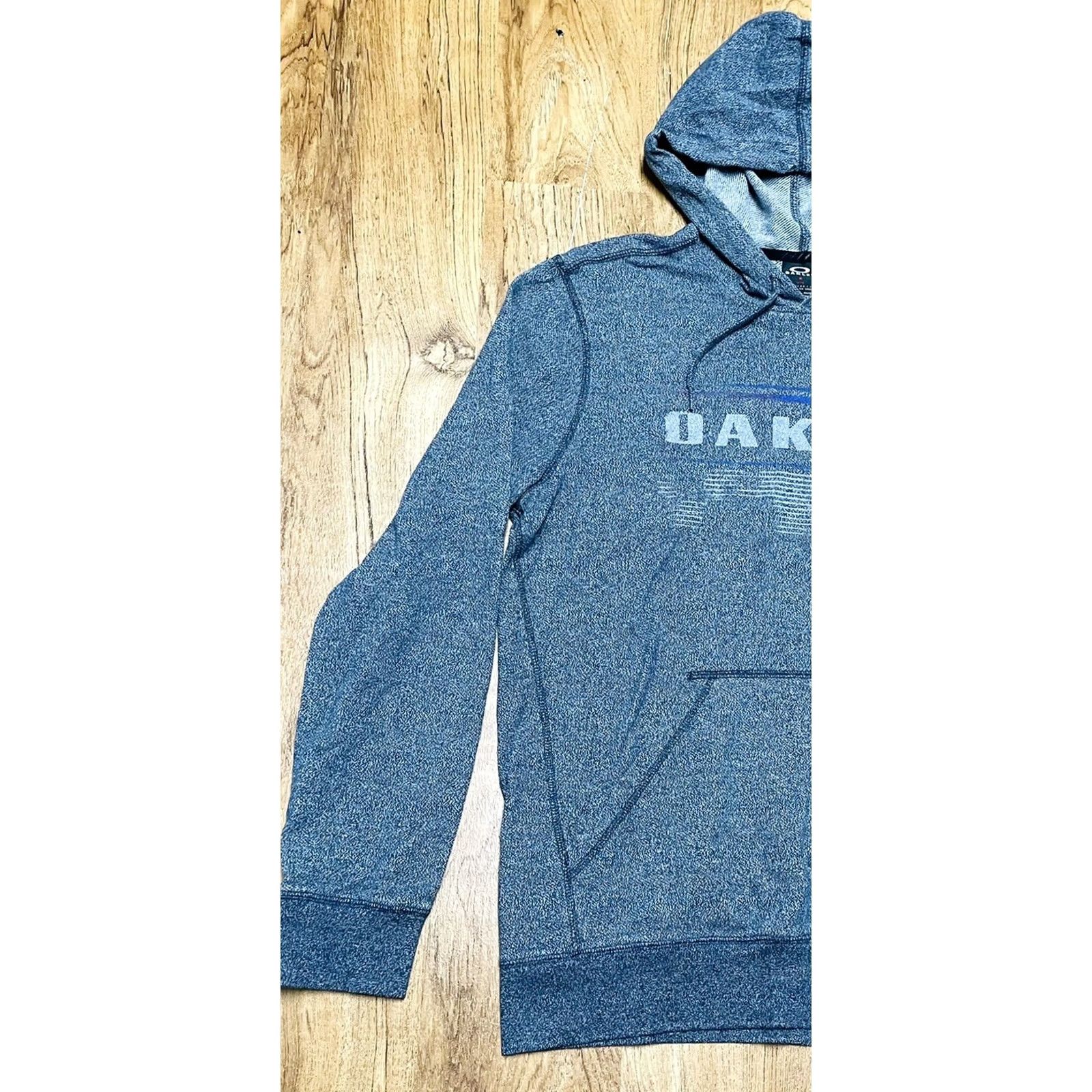 Oakley Oakley Sweatshirt Pullover Hoodie Women’s Blue Medium Regular Logo Sweater 96548 Clean Size M / US 6-8 / IT 42-44 - 3 Thumbnail