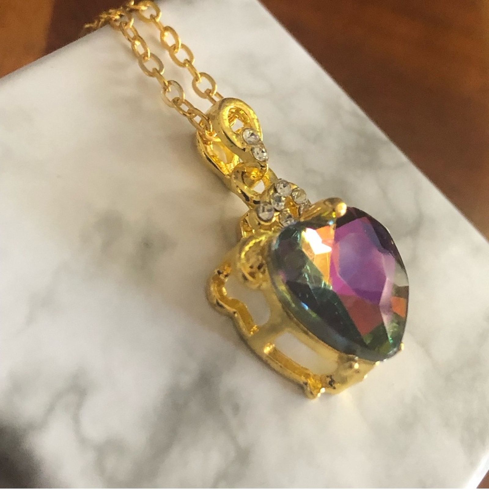 Jewelry Ladies heart shape faceted rainbow crystal necklace Size ONE SIZE - 3 Thumbnail