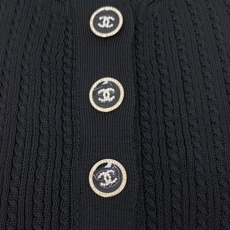 Chanel Chanel Black diamond-encrusted knitted strap vest 2506-Next Size XS / US 0-2 / IT 36-38 - 6 Thumbnail