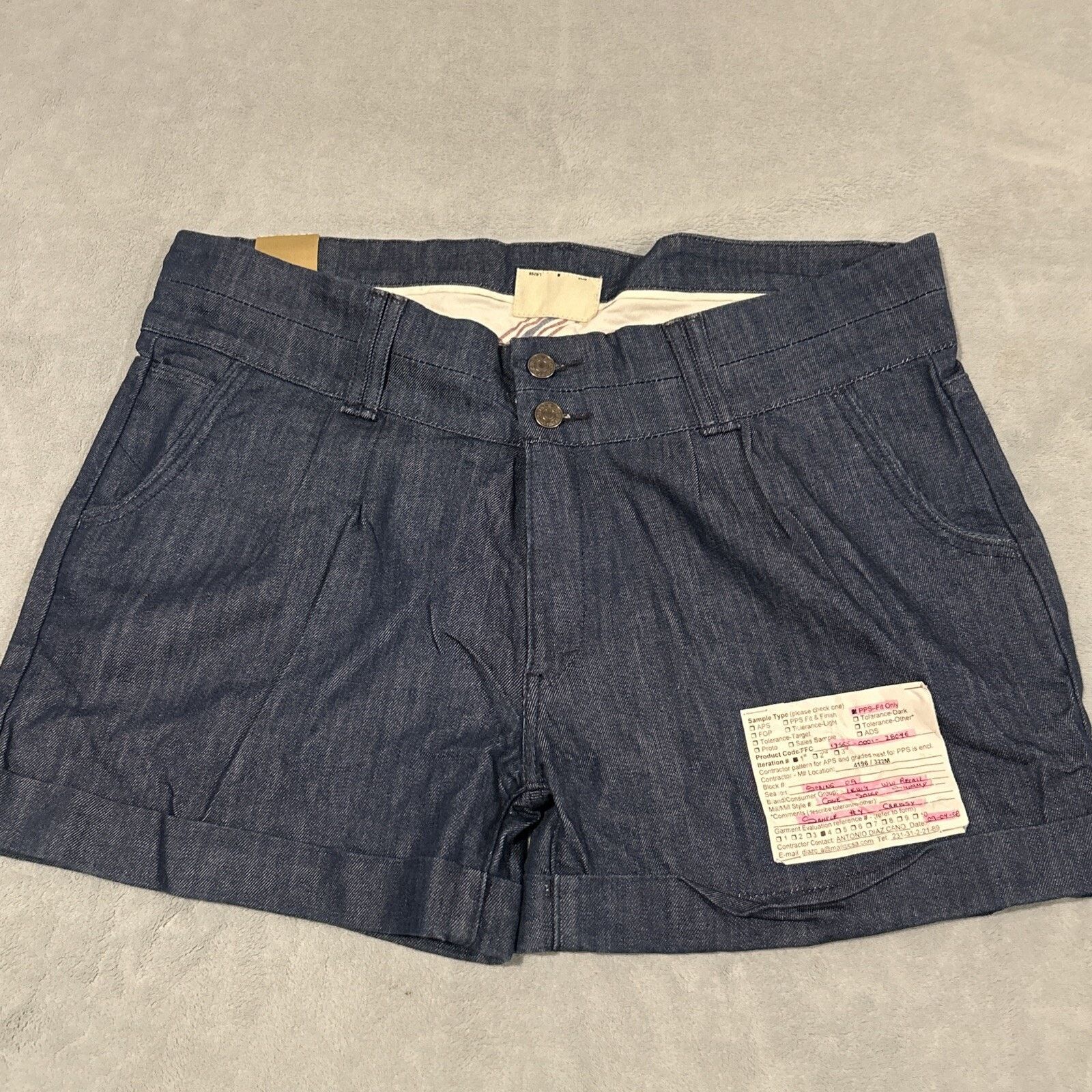 Levi's Levis Shorts WomenS Sz 16 38X4 SAMPLE Deadstock Y2K Chrissy Size US 38 / EU 54 - 1 Thumbnail