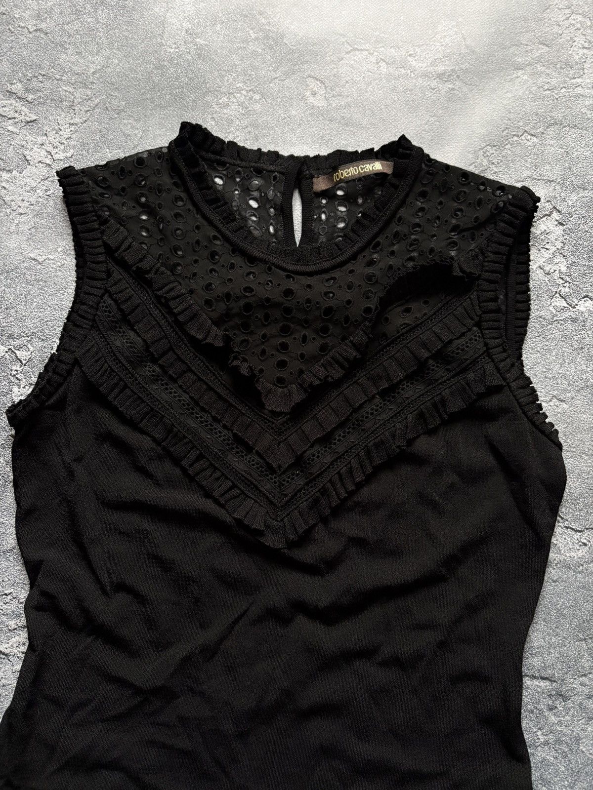 Roberto Cavalli Vintage Roberto Cavalli Luxury Embroidered Mesh Tank Top Size M / US 6-8 / IT 42-44 - 6 Thumbnail