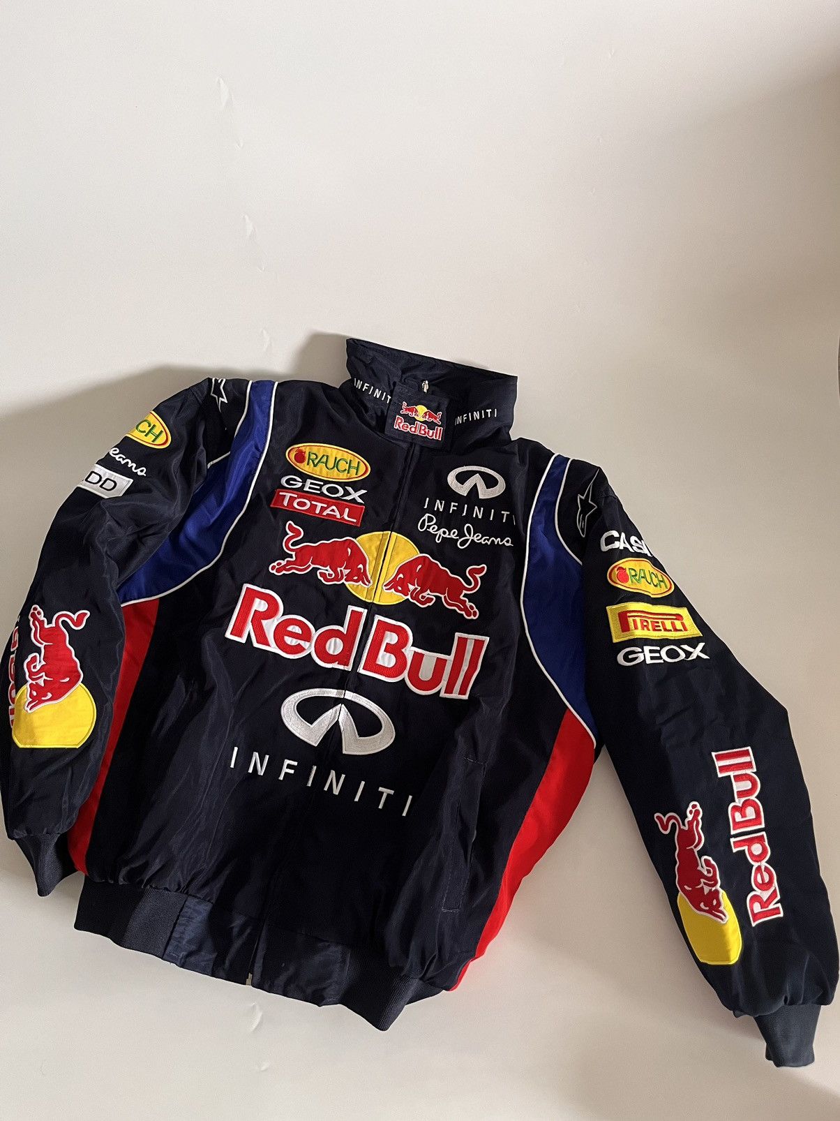 Red Bull Red Bull Racing Team jacket Size US M / EU 48-50 / 2 - 2 Thumbnail