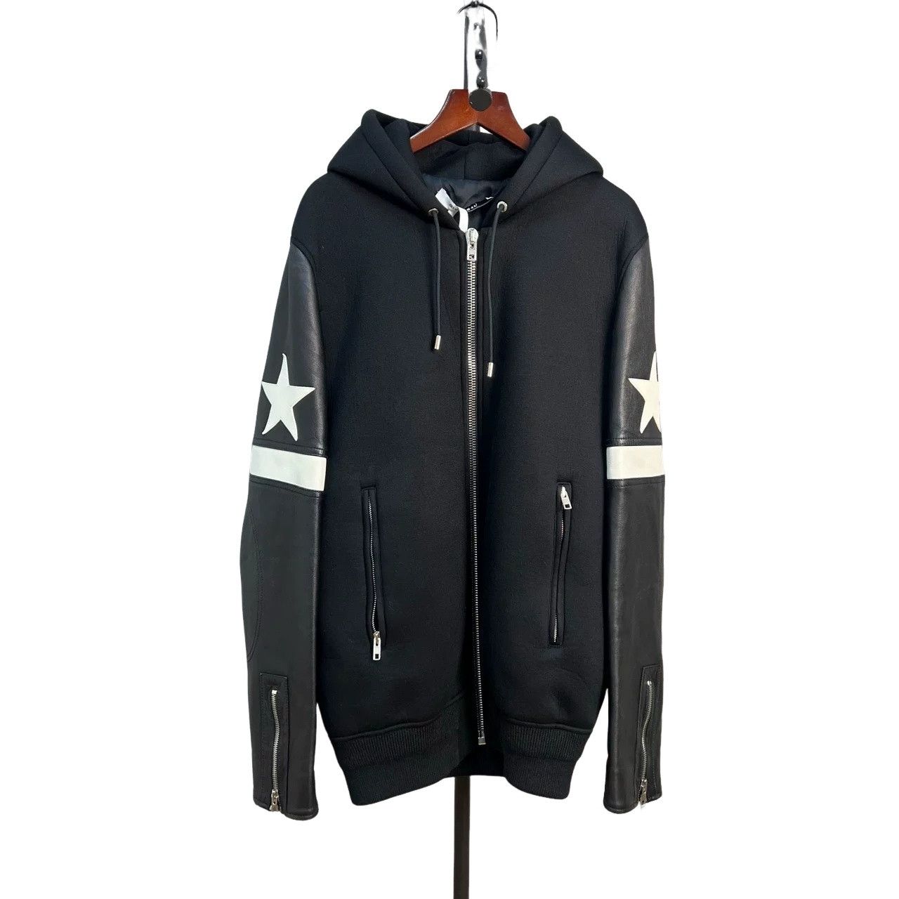 Givenchy Givenchy Star Leather Sleeve Hoodie Size M Size US M / EU 48-50 / 2 - 1 Thumbnail