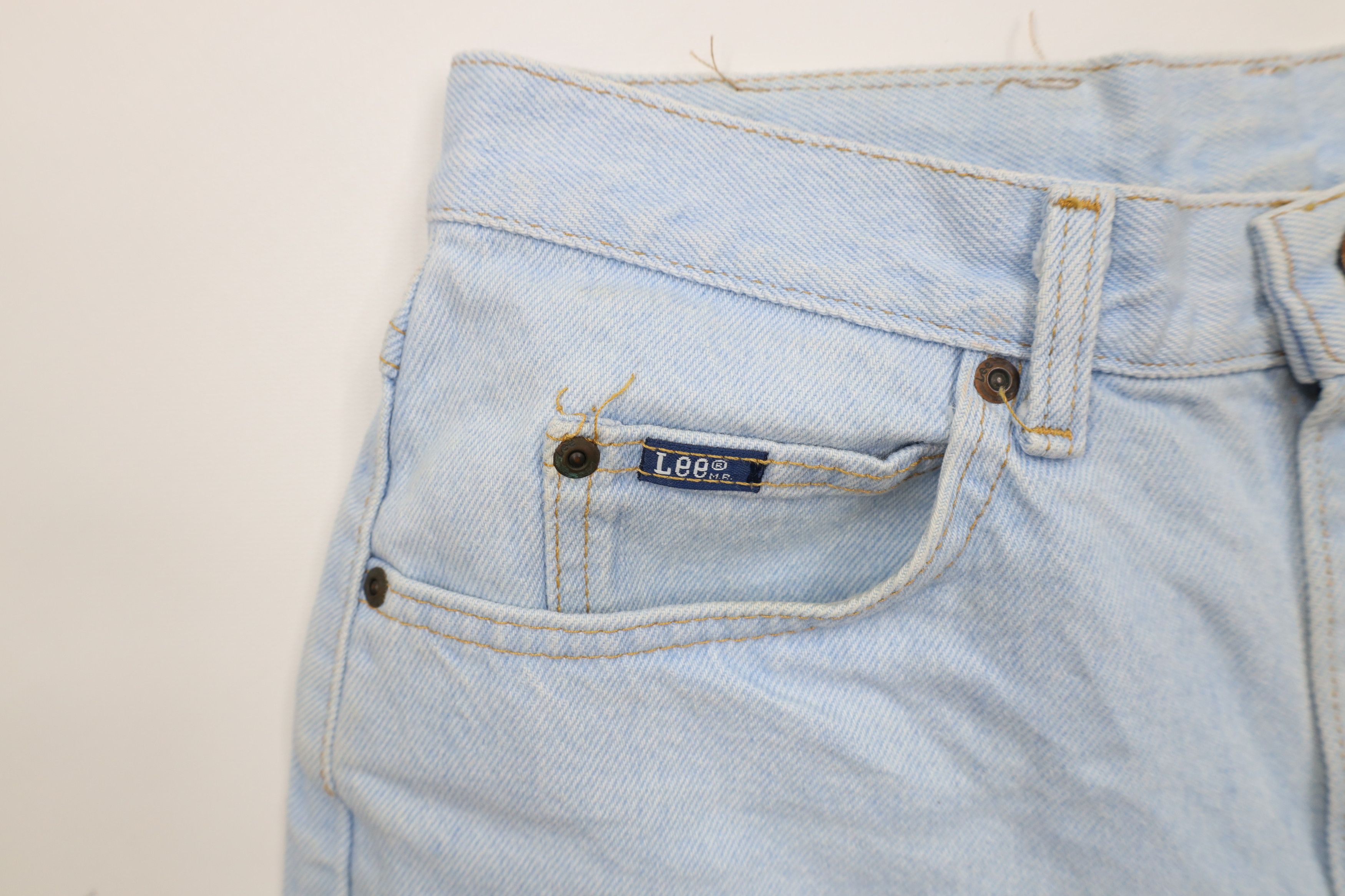 Lee × Vintage Vintage 90s Lee Above Knee Denim Jean Shorts Jorts Blue USA Size US 30 / EU 46 - 6 Thumbnail