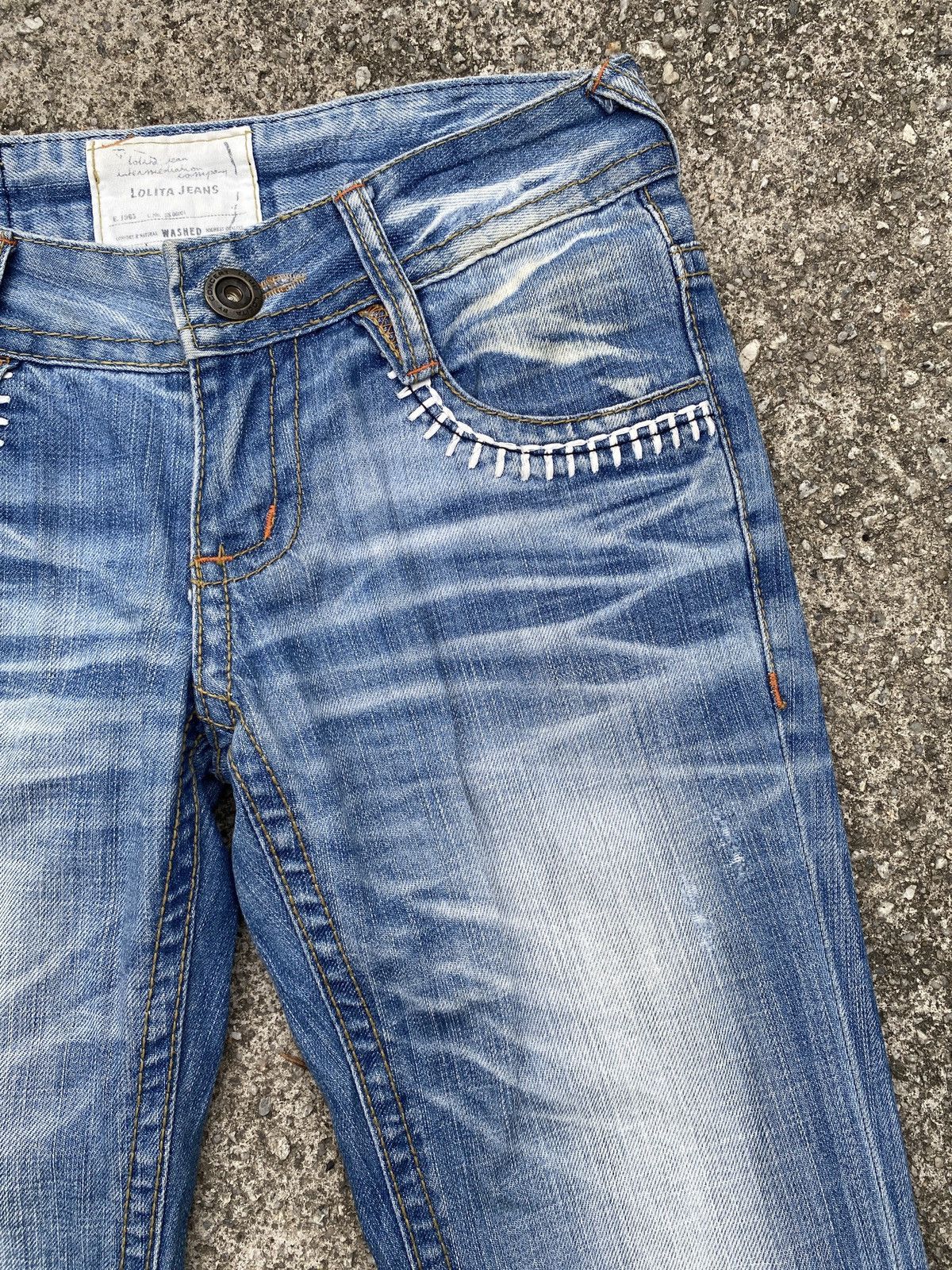 If Six Was Nine × Japanese Brand × Tornado Mart 1990s - Lolita Jeans Japan Claws Mark Washed Flare Denim Size US 29 - 9 Thumbnail