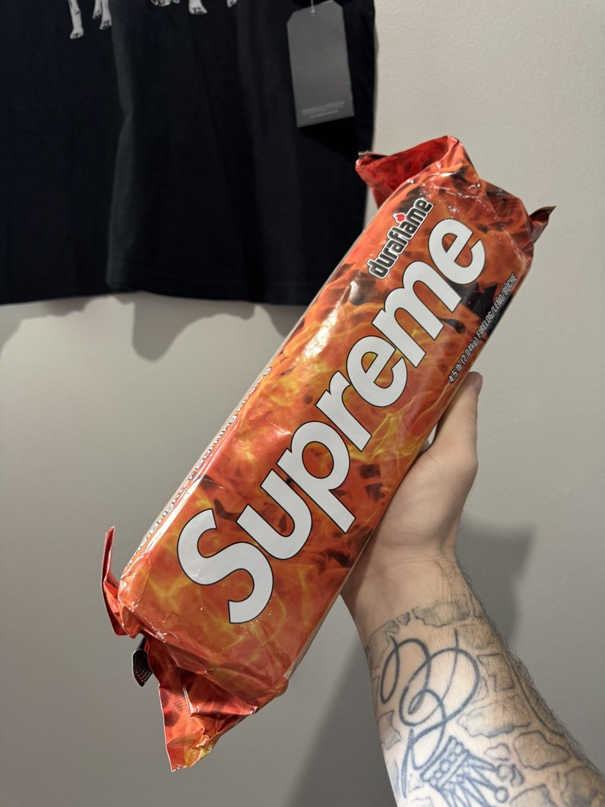Supreme Supreme Duraflame One(1) Log Size ONE SIZE - 1 Thumbnail
