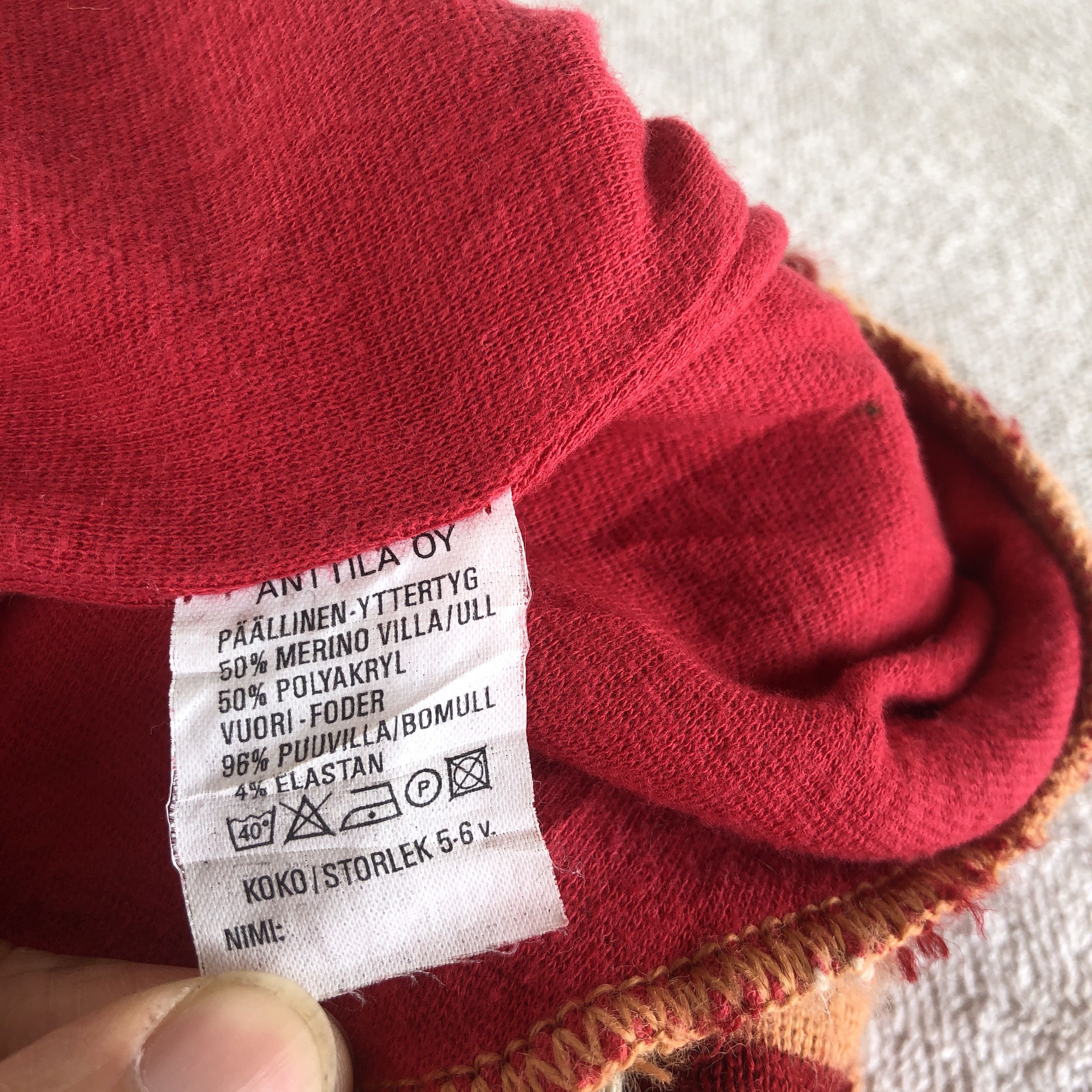Japanese Brand Multi Color Balaclava Beanie Stripe Snow Caps Japanese Hats Size ONE SIZE - 6 Thumbnail