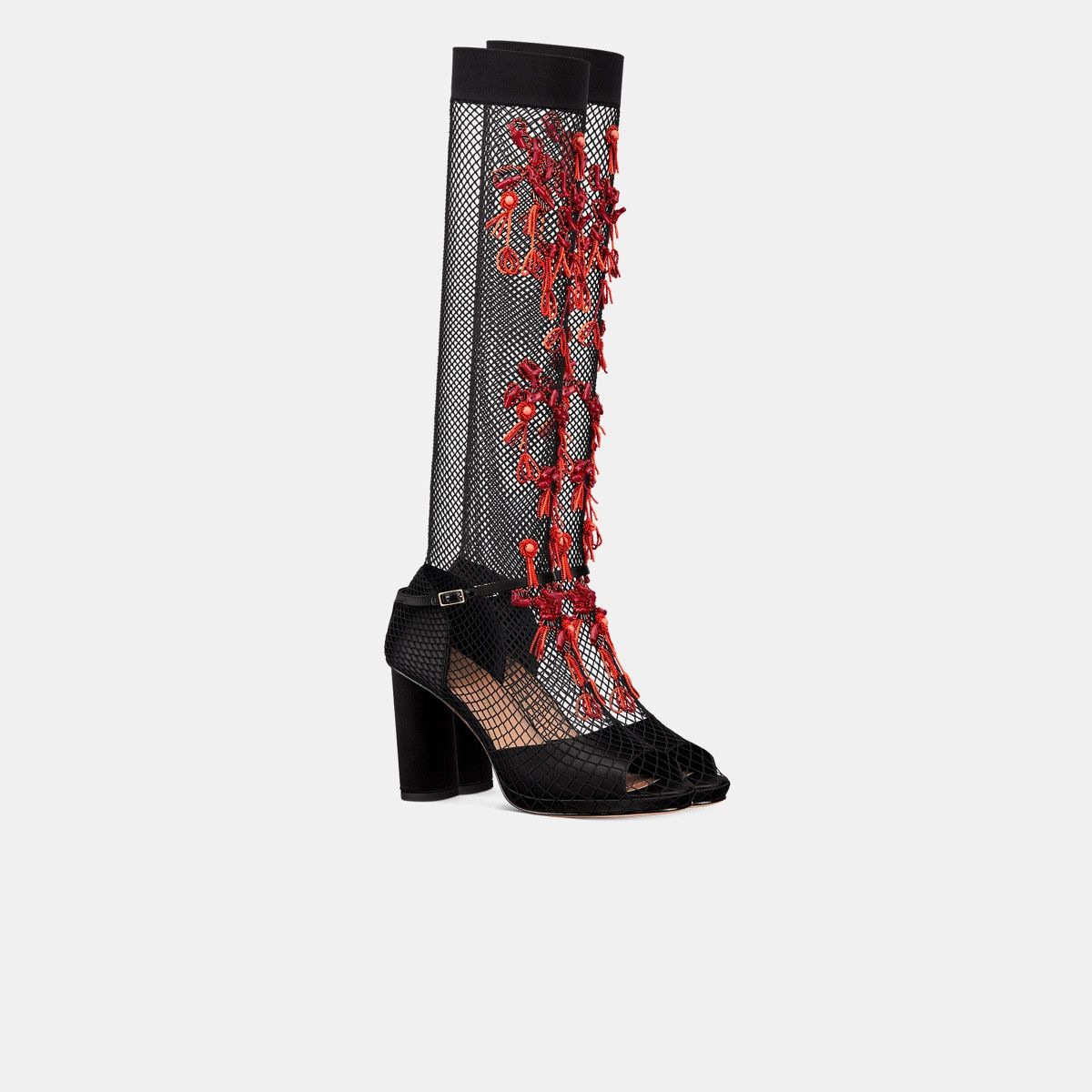 o1bcso1str0524 Strap Sandals in Black