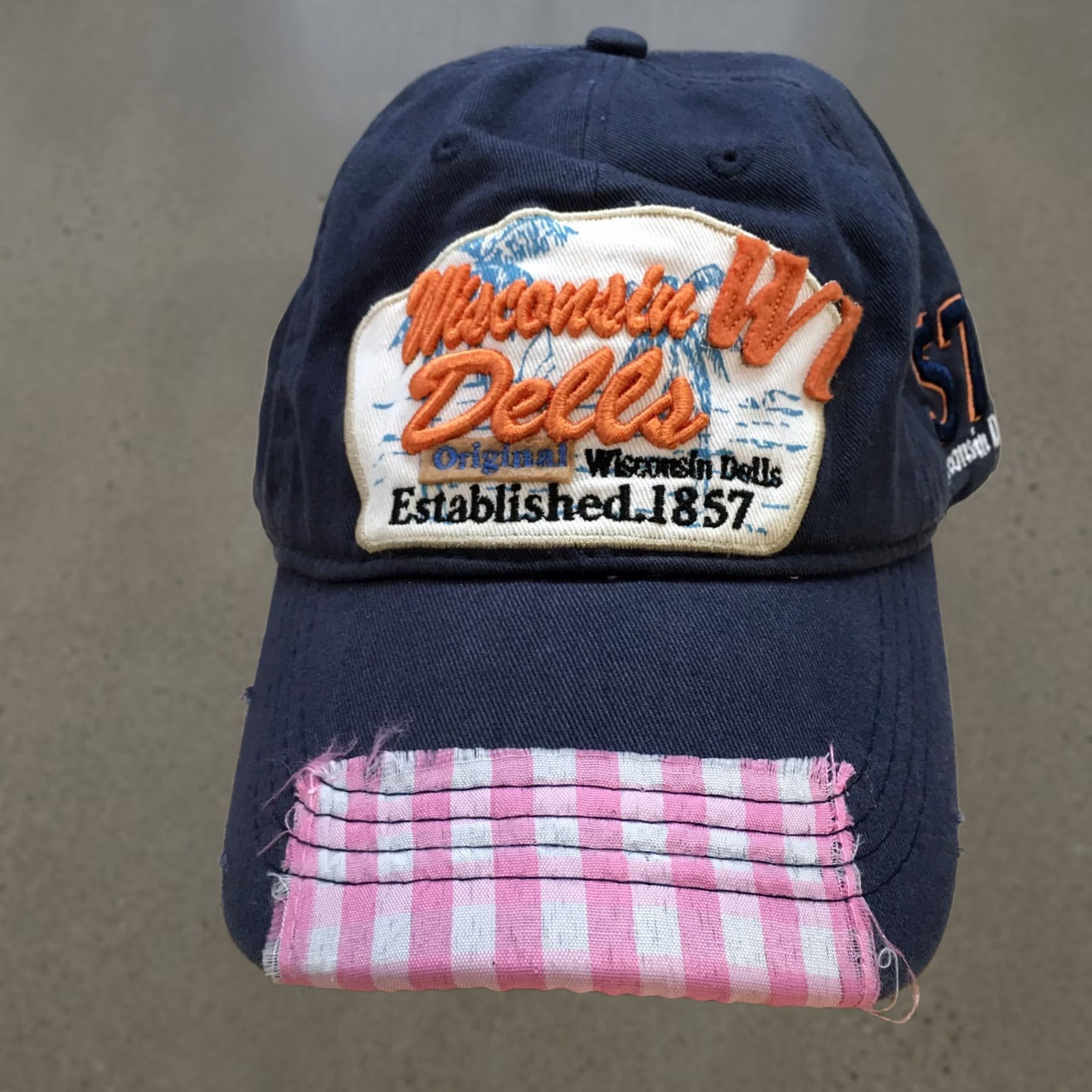 Vintage Wisconsin Dells 57 Baseball Cap Womens Blue One Size Patched Embroidered Logo Size ONE SIZE - 1 Thumbnail