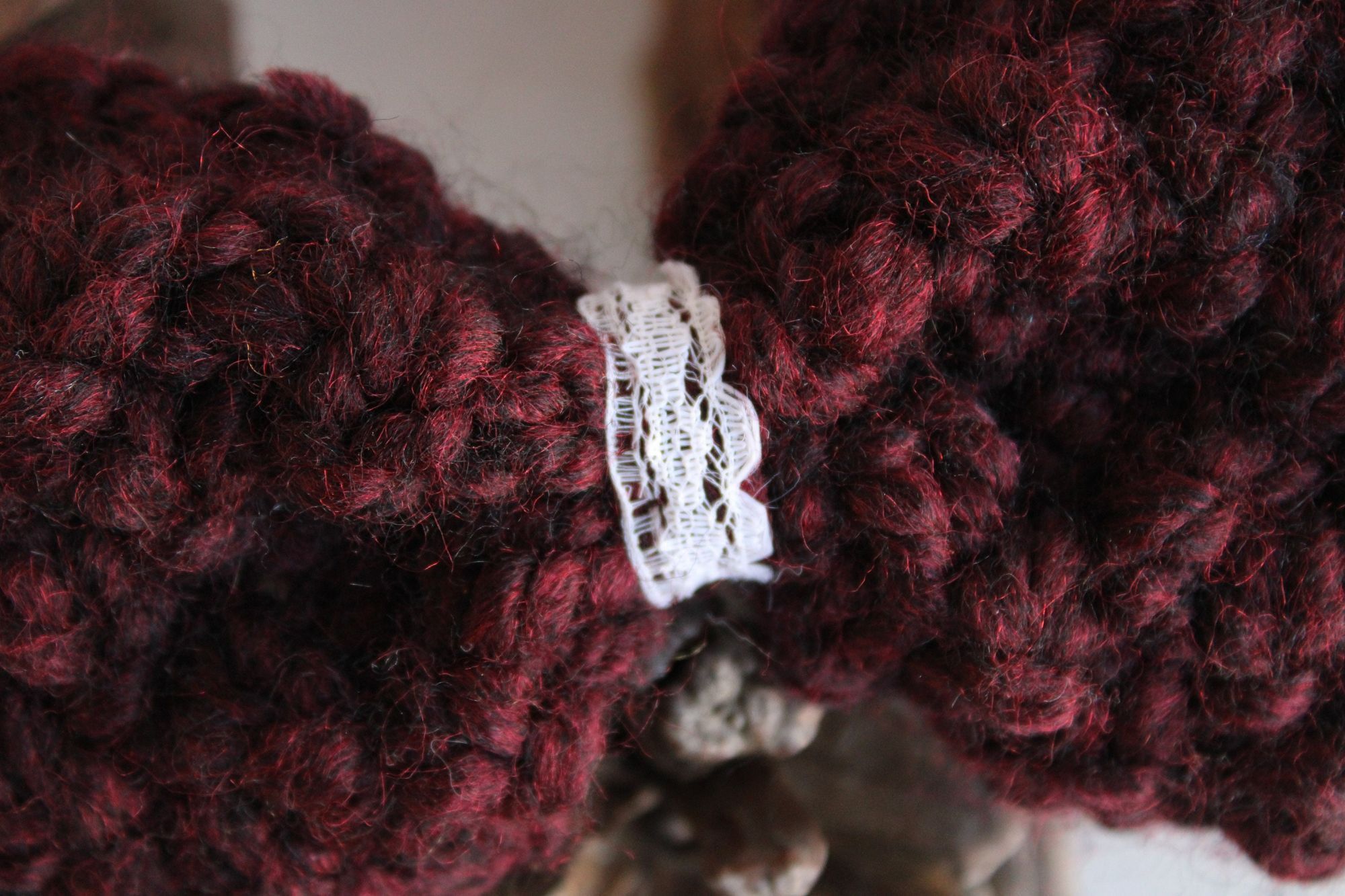 Handmade Knit Hair Bow, Handknitted Burgundy Ponytail Holder or Hair Size ONE SIZE - 4 Thumbnail