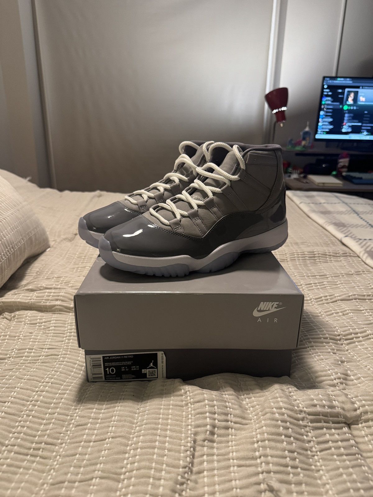 Jordan Brand NEVER WORN Cool Grey 11 Size US 10 / EU 43 - 1 Thumbnail