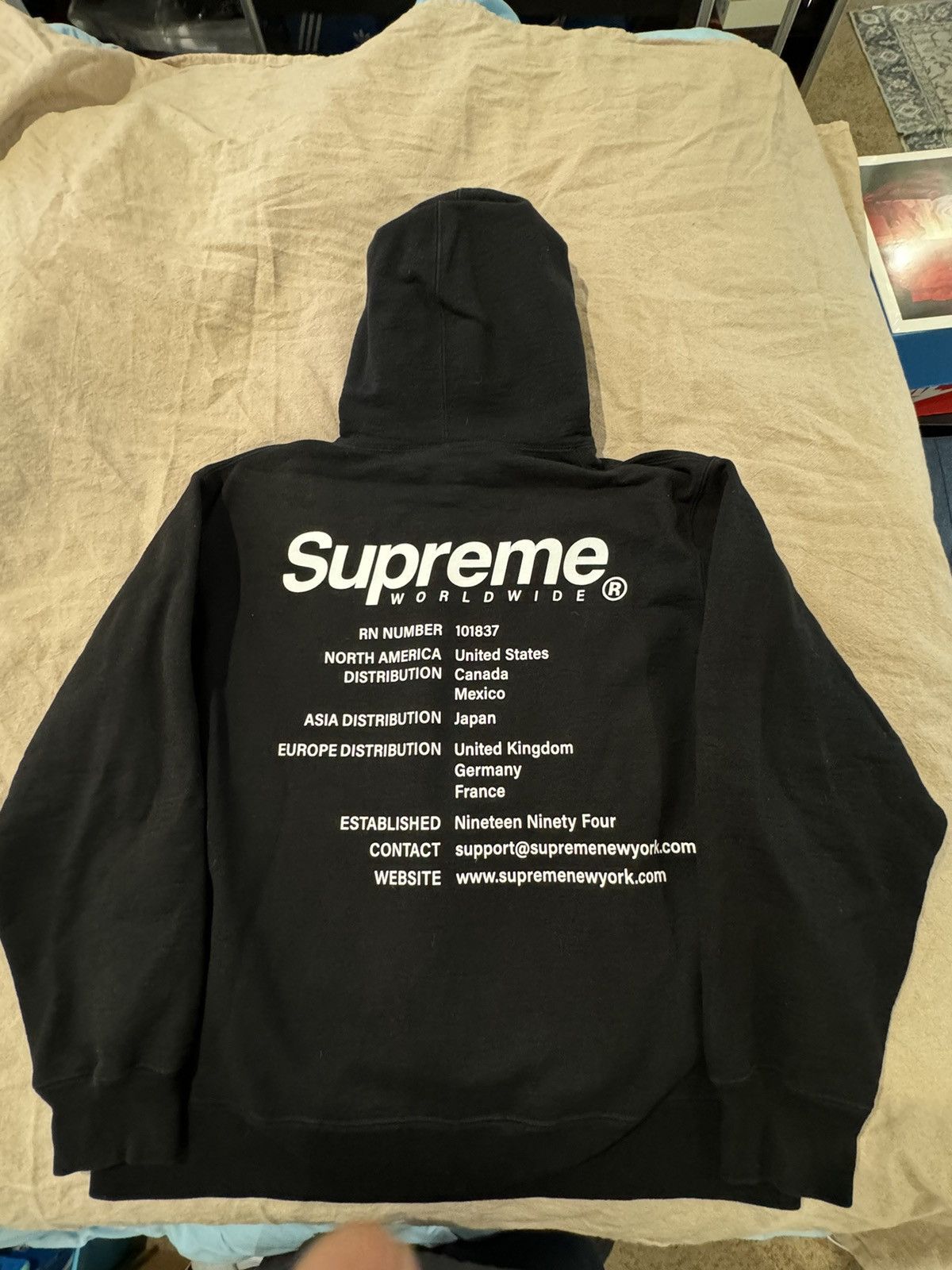 トップス Supreme Worldwide Hooded Sweatshirt Supreme Worldwide Hooded Sweatshirt Black Men's - SS23 - US