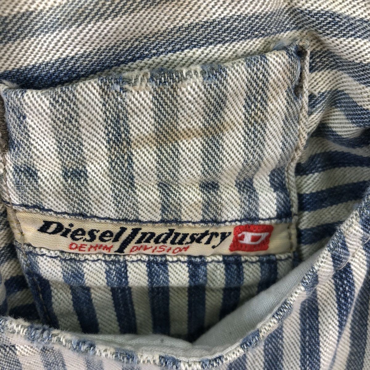 Diesel Archive 1990s Diesel Low Rise Hickory Faded Jeans Size 32" / US 10 / IT 46 - 13 Thumbnail