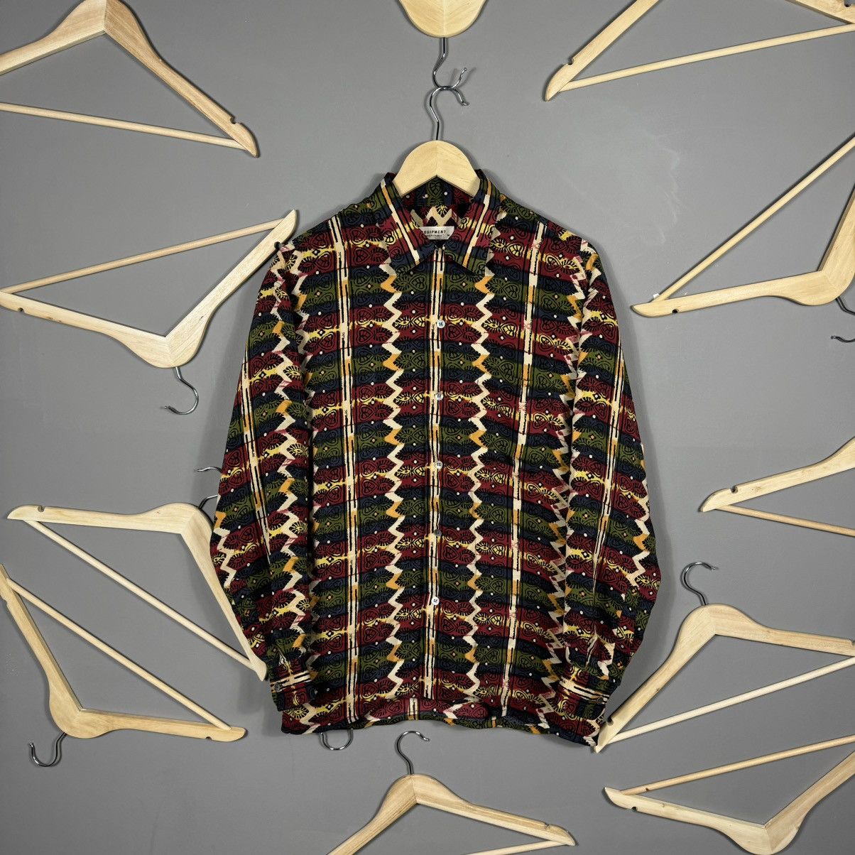 Equipment Equipment Made in France Silk Shirt Size US M / EU 48-50 / 2 - 1 Thumbnail