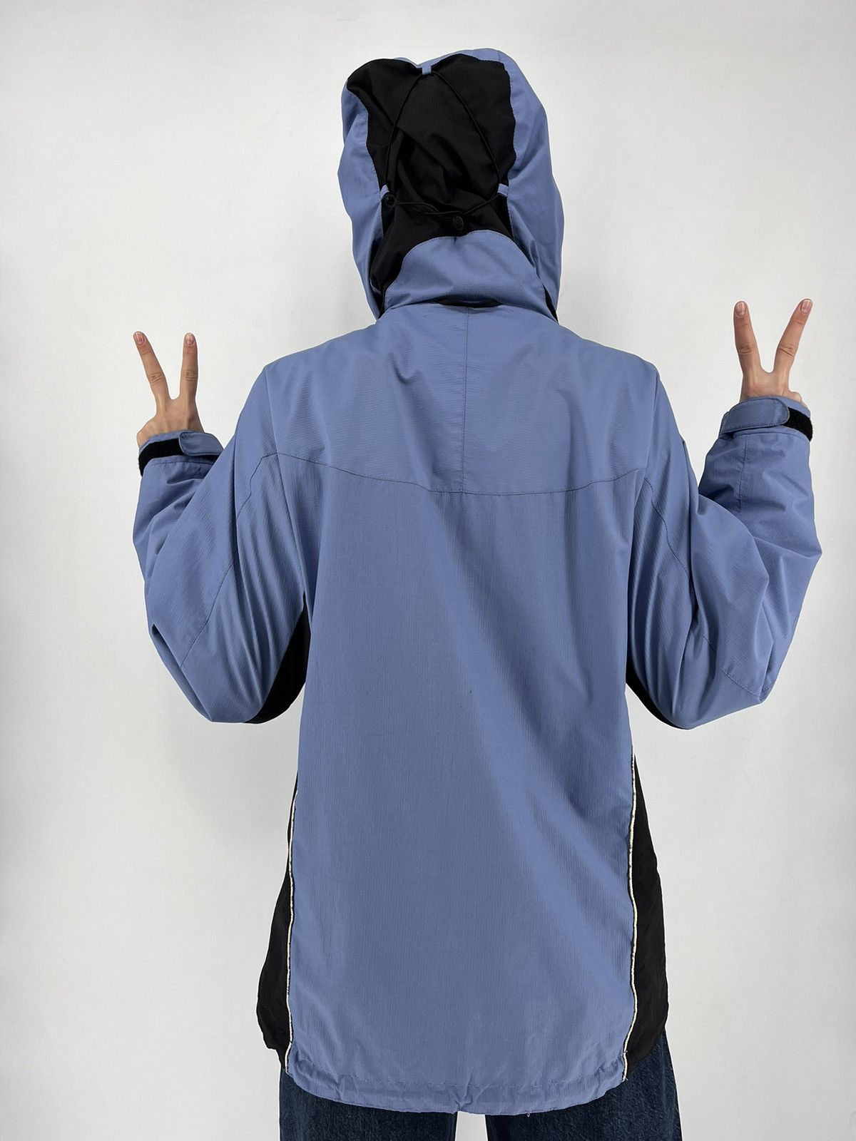 Haglofs × Vintage Women’s Woman Haglöfs Windbreaker Jacket Blue Nylon Size L Size M / US 6-8 / IT 42-44 - 11 Thumbnail