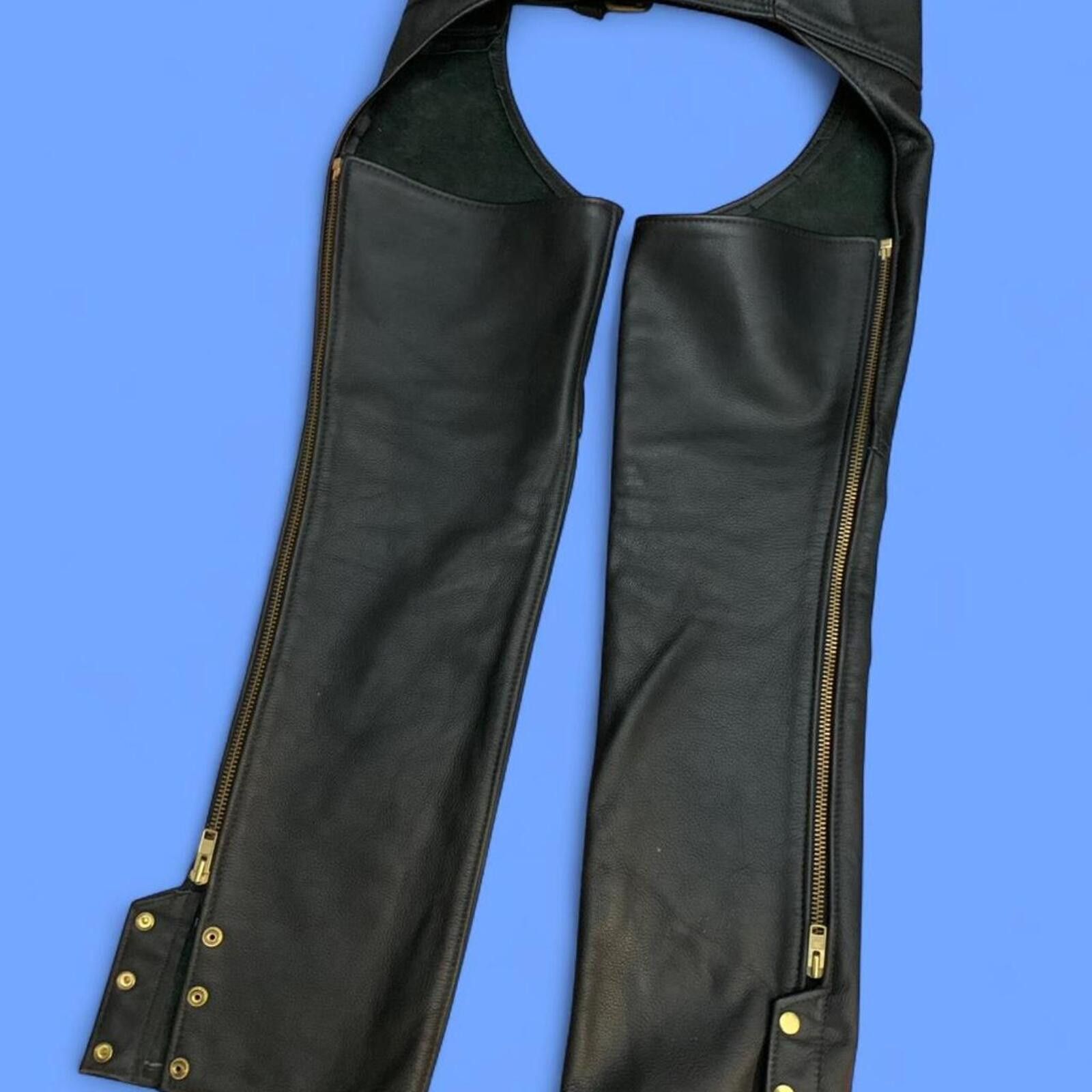 Other Ladies leather riding chaps by California leather creations. Size 28" / US 6 / IT 42 - 4 Thumbnail