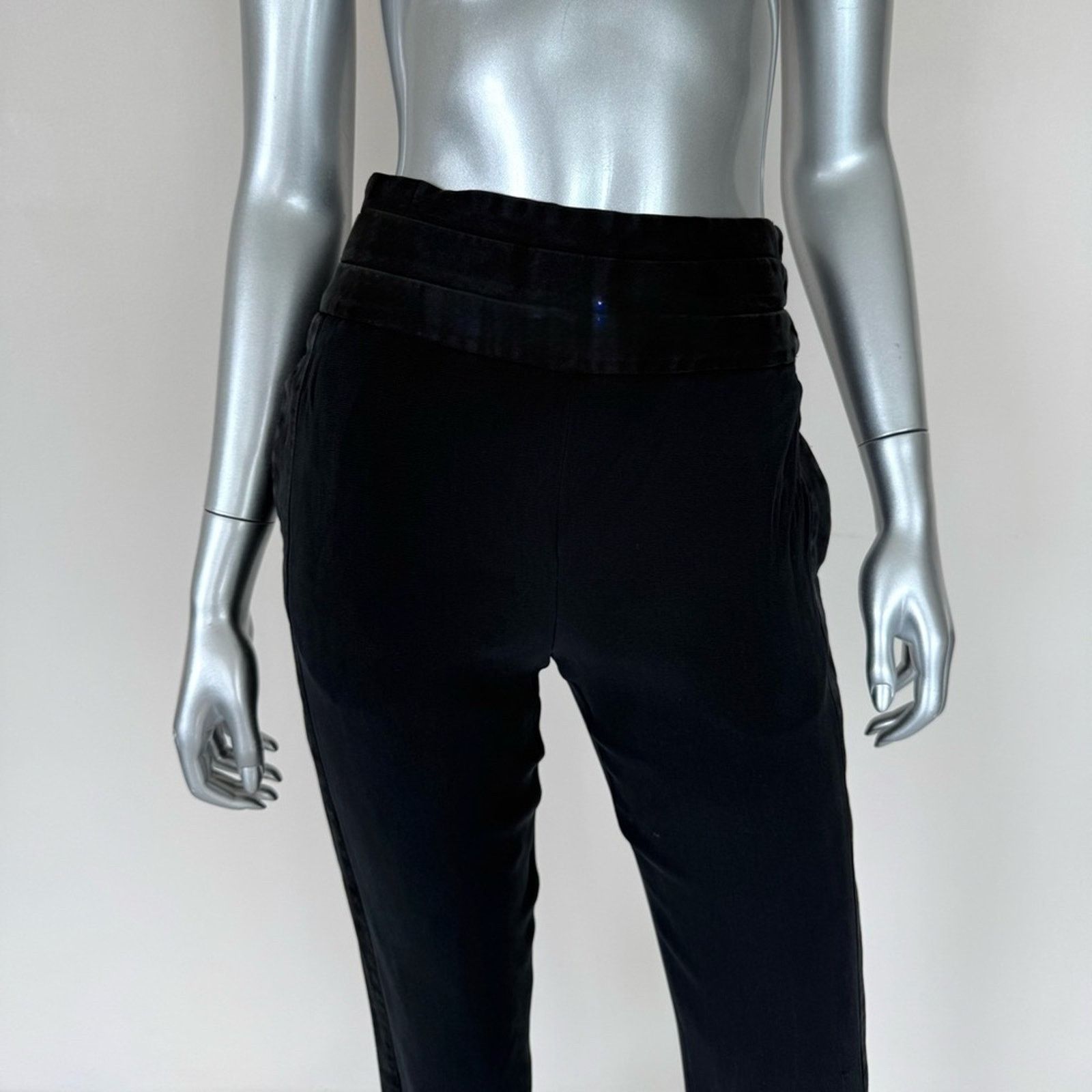 Tom Ford Tom Ford women silk pants size 38 IT or 6 US Authentic Size 28" / US 6 / IT 42 - 2 Thumbnail