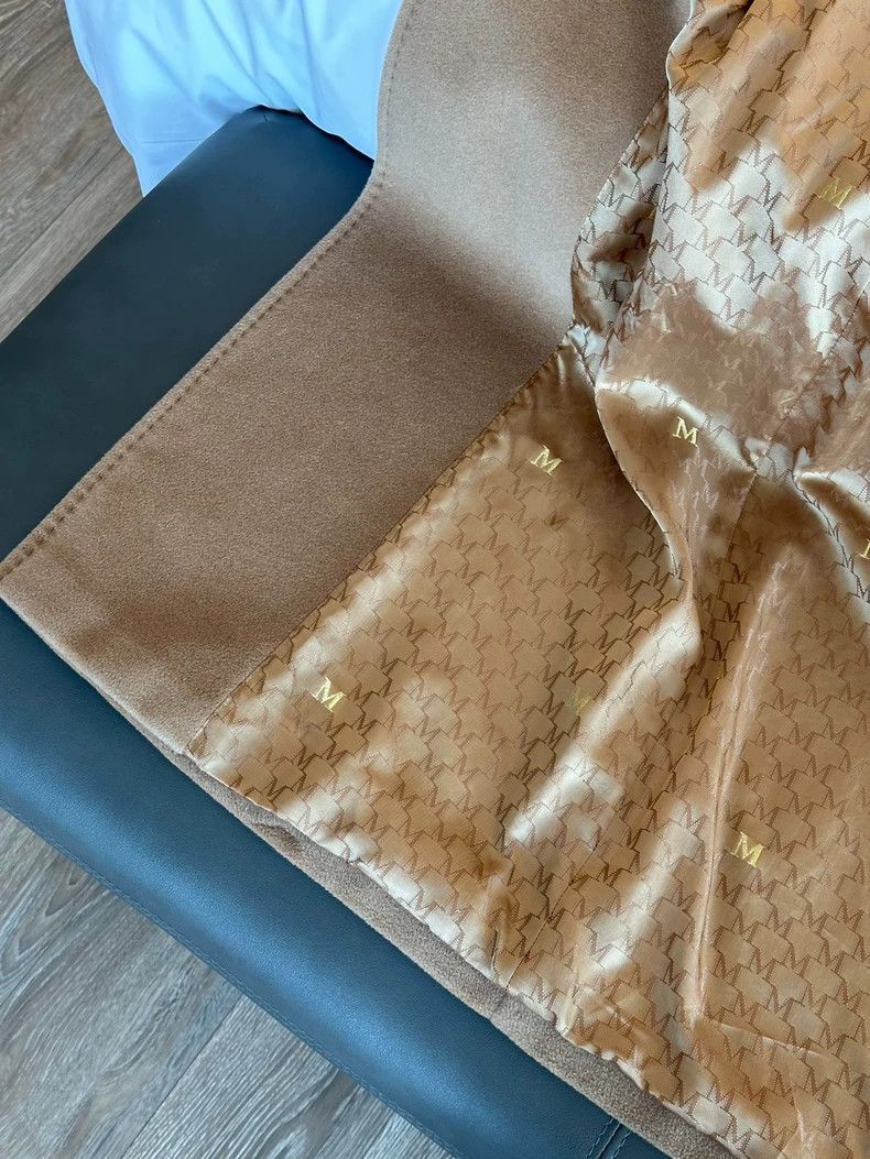 Other maxmara beige double-breasted coat-2507 Size US S / EU 44-46 / 1 - 4 Thumbnail