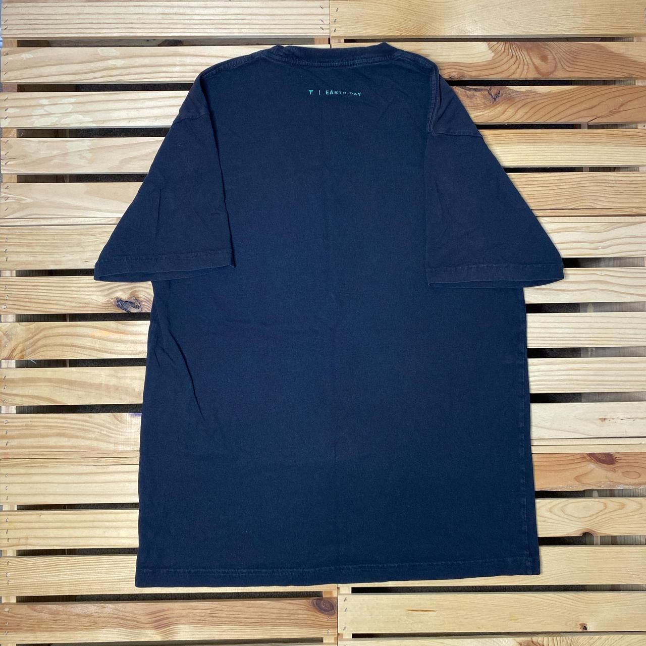 Other Tesla Earth Day 2023 Black Nature Tech Tee Size Medium Size US M / EU 48-50 / 2 - 2 Thumbnail