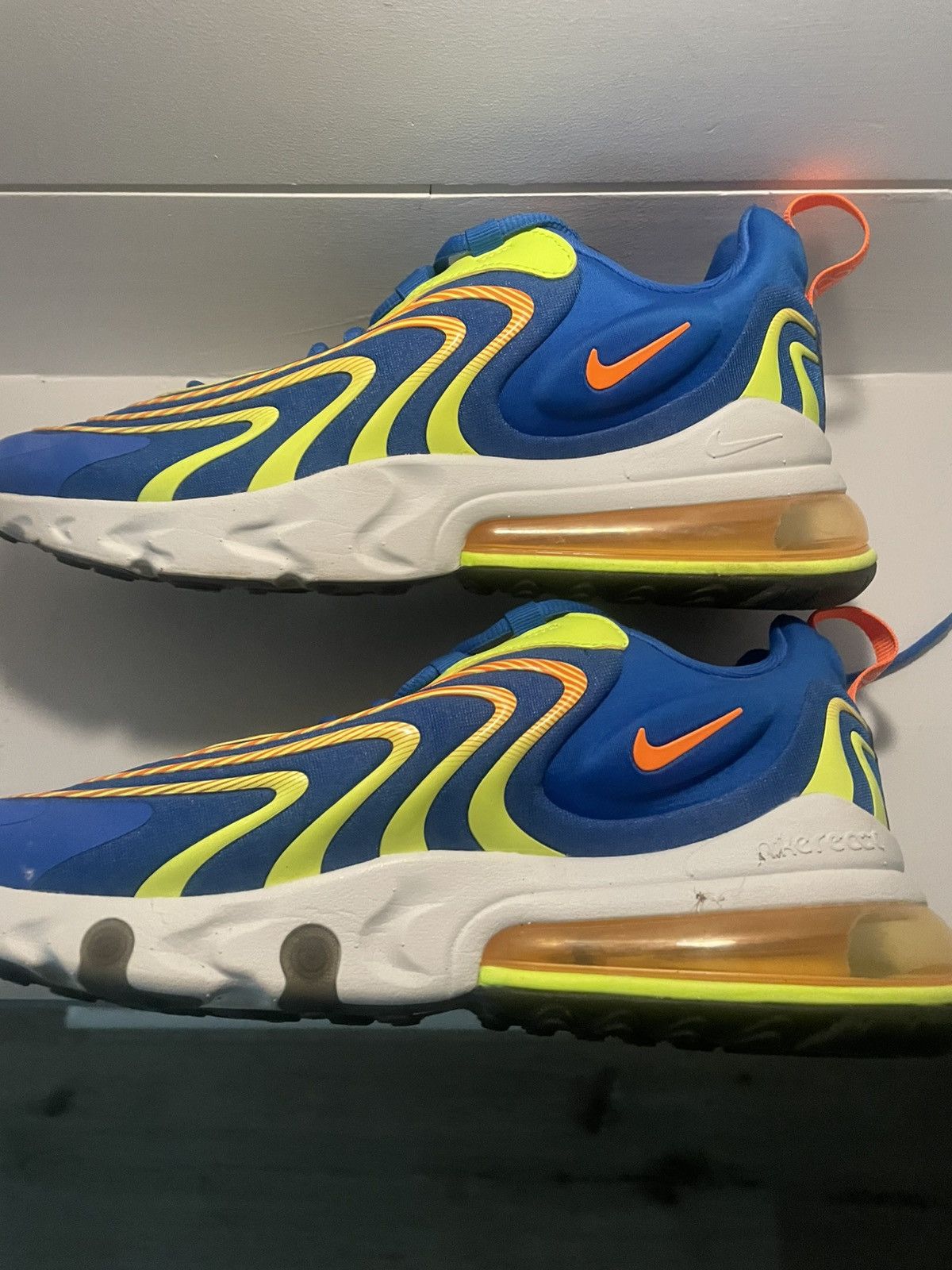 Nike Nike 270 air Max Size US 10 / EU 43 - 1 Thumbnail