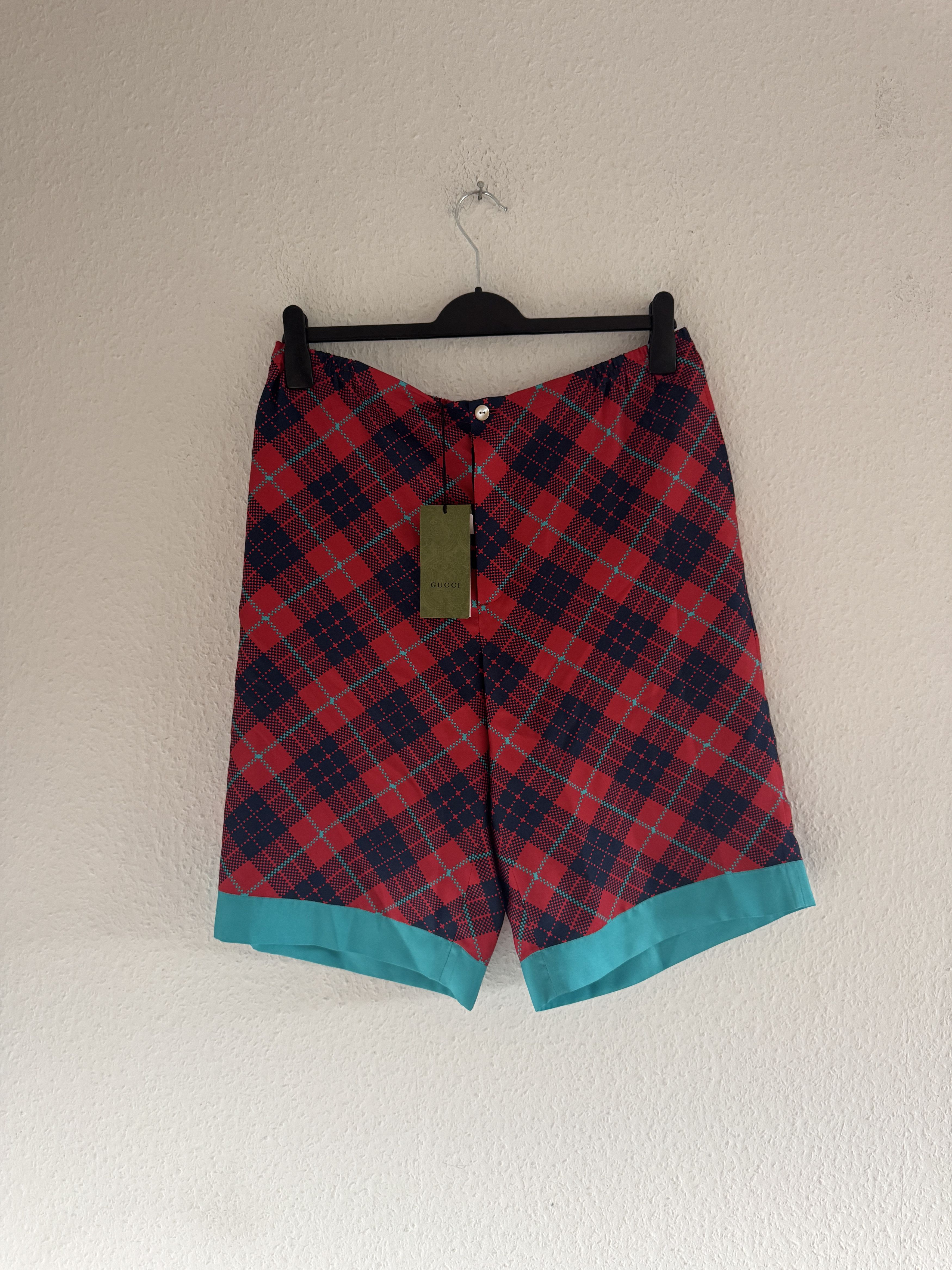 Gucci Checkered Silk Shorts with Blue Hem Size US 34 / EU 50 - 1 Thumbnail
