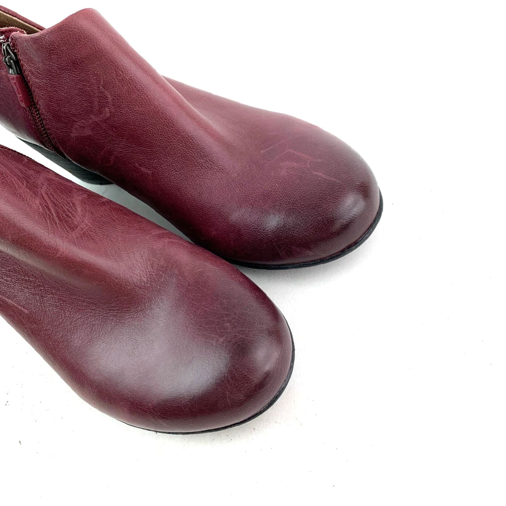Dansko Dansko Raina Homme Bootie Leather Ankle Boots Red Leather Mid 2-2.9in EU 38 US 7.5-8 Womens Size US 8 / IT 38 - 2 Thumbnail