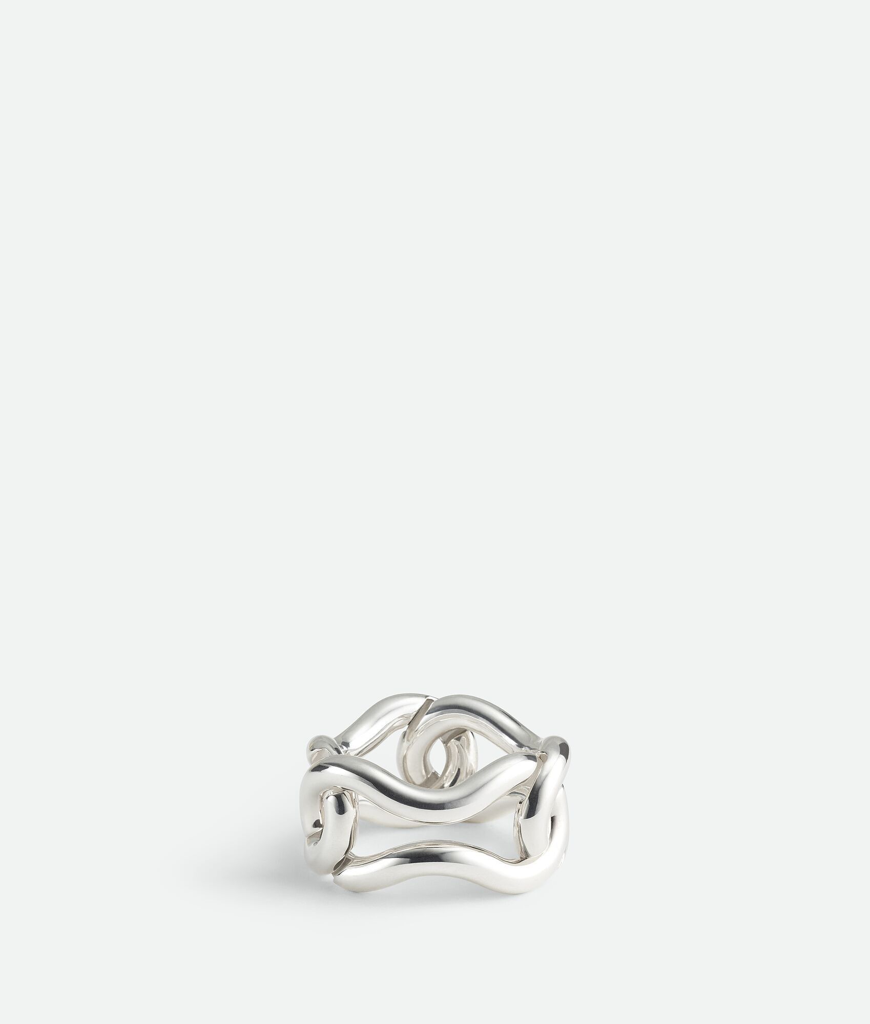 o1bcso1str0725 Size: 19 / Nest Chain Ring in Silver
